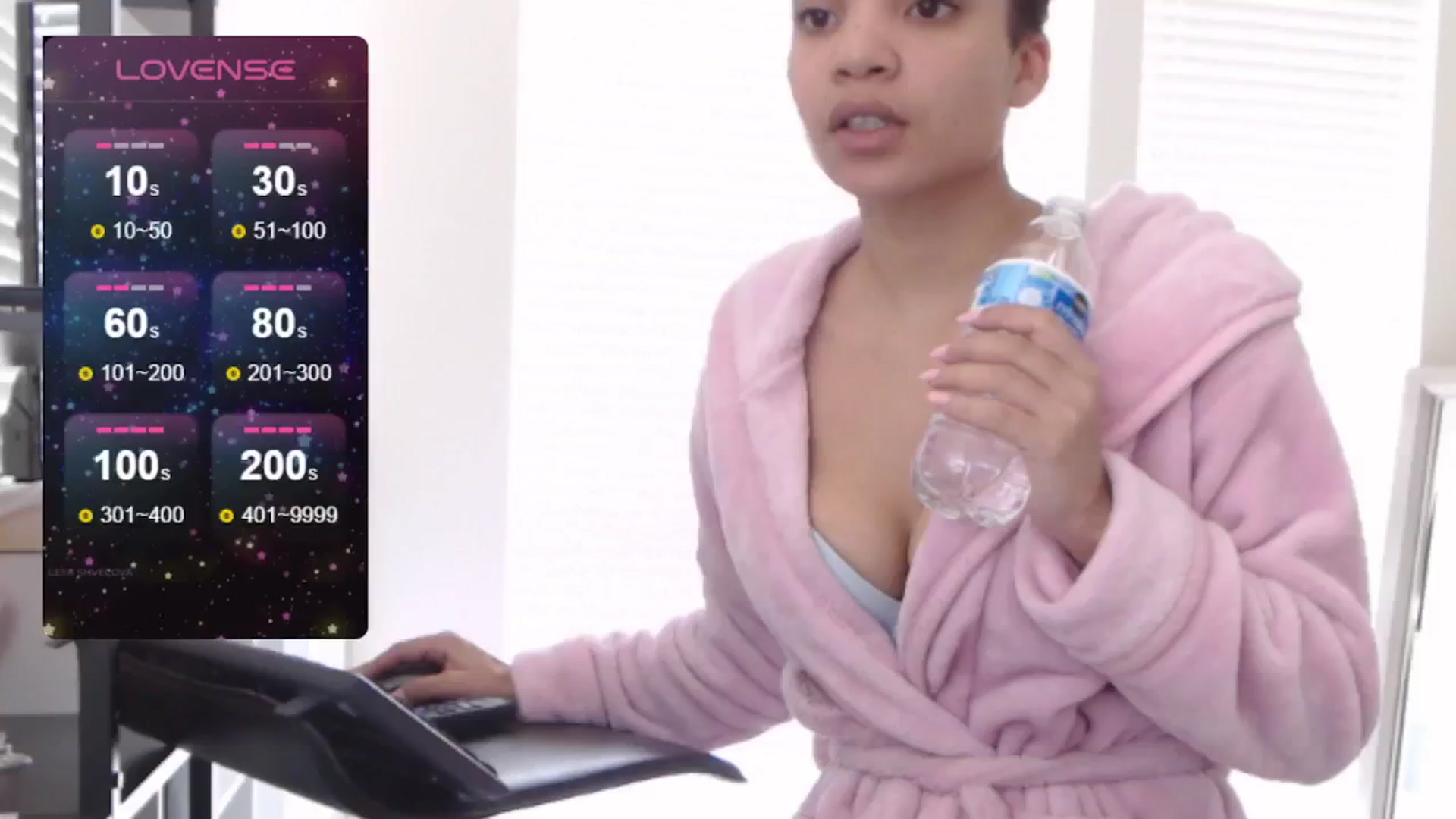 Gallery image thumbnail from BadLibrarian's myfreecams stream on, 06/11/2024, 16:33 image 7 of 20