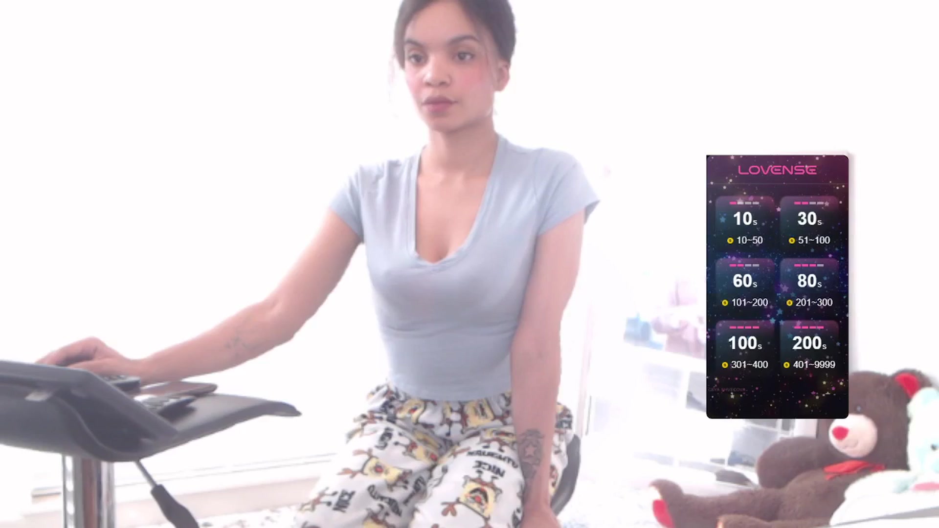Gallery image thumbnail from BadLibrarian's myfreecams stream on, 06/25/2024, 16:59 image 5 of 20