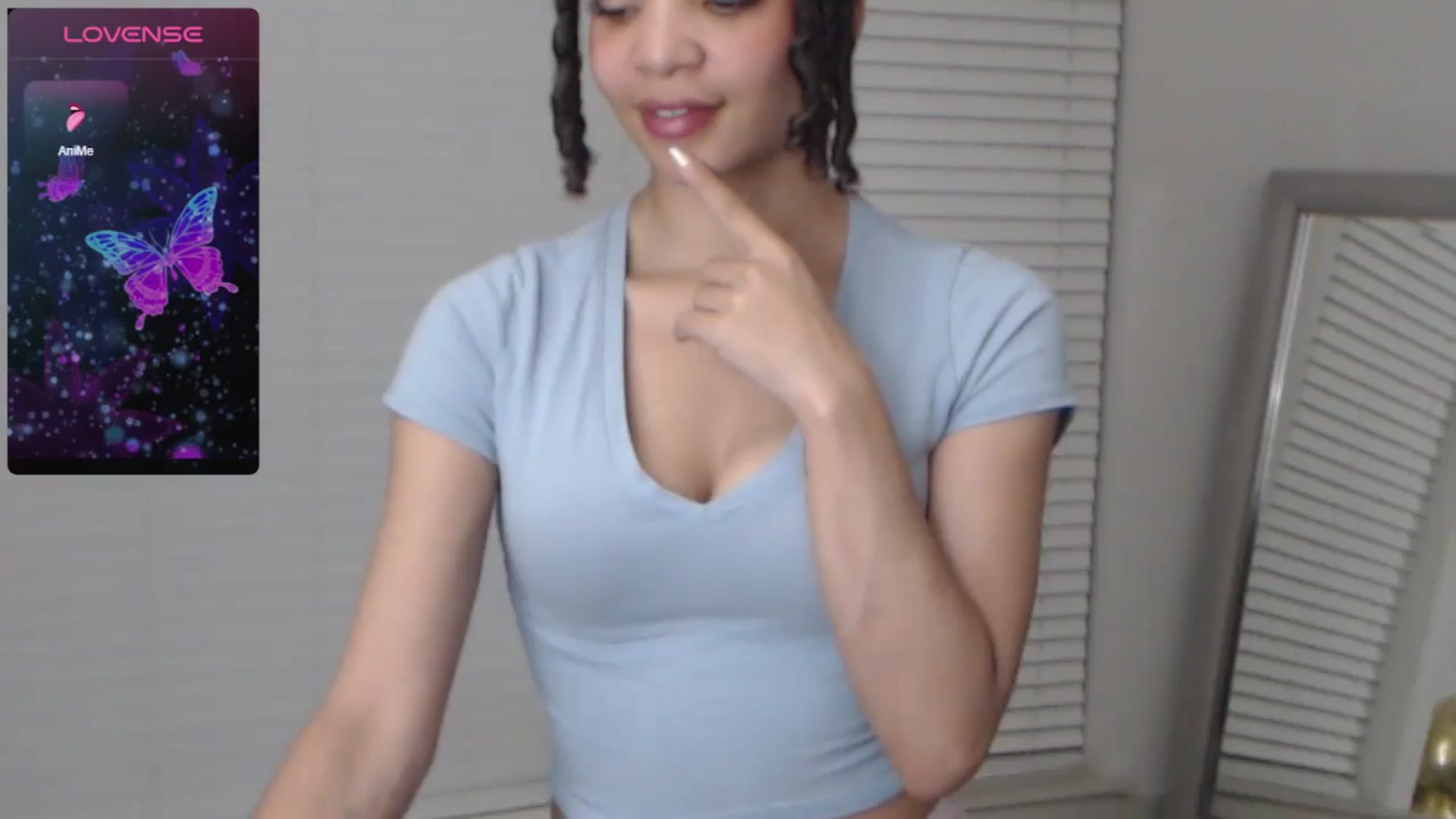 Gallery image thumbnail from BadLibrarian's myfreecams stream on, 08/17/2024, 16:35 image 1 of 20