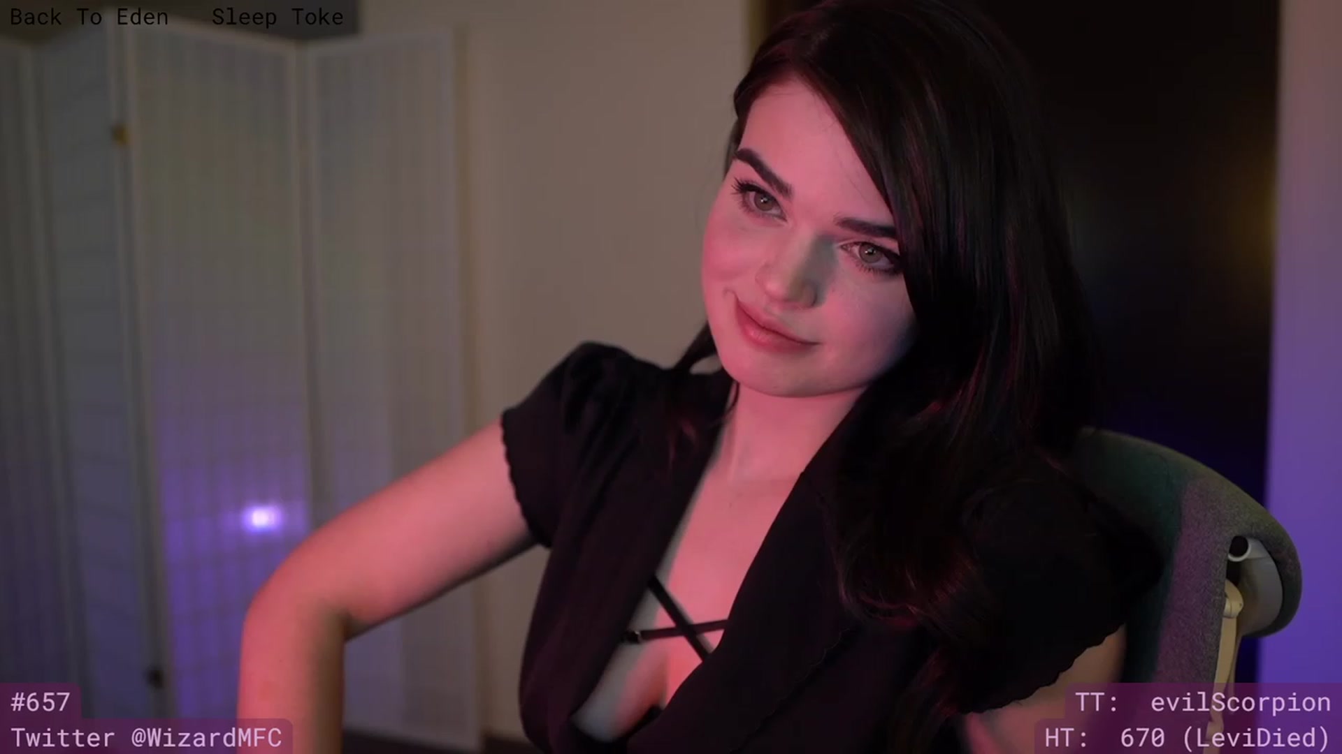 Gallery image thumbnail from BadVibes's myfreecams stream on, 11/25/2023, 09:08 image 17 of 20