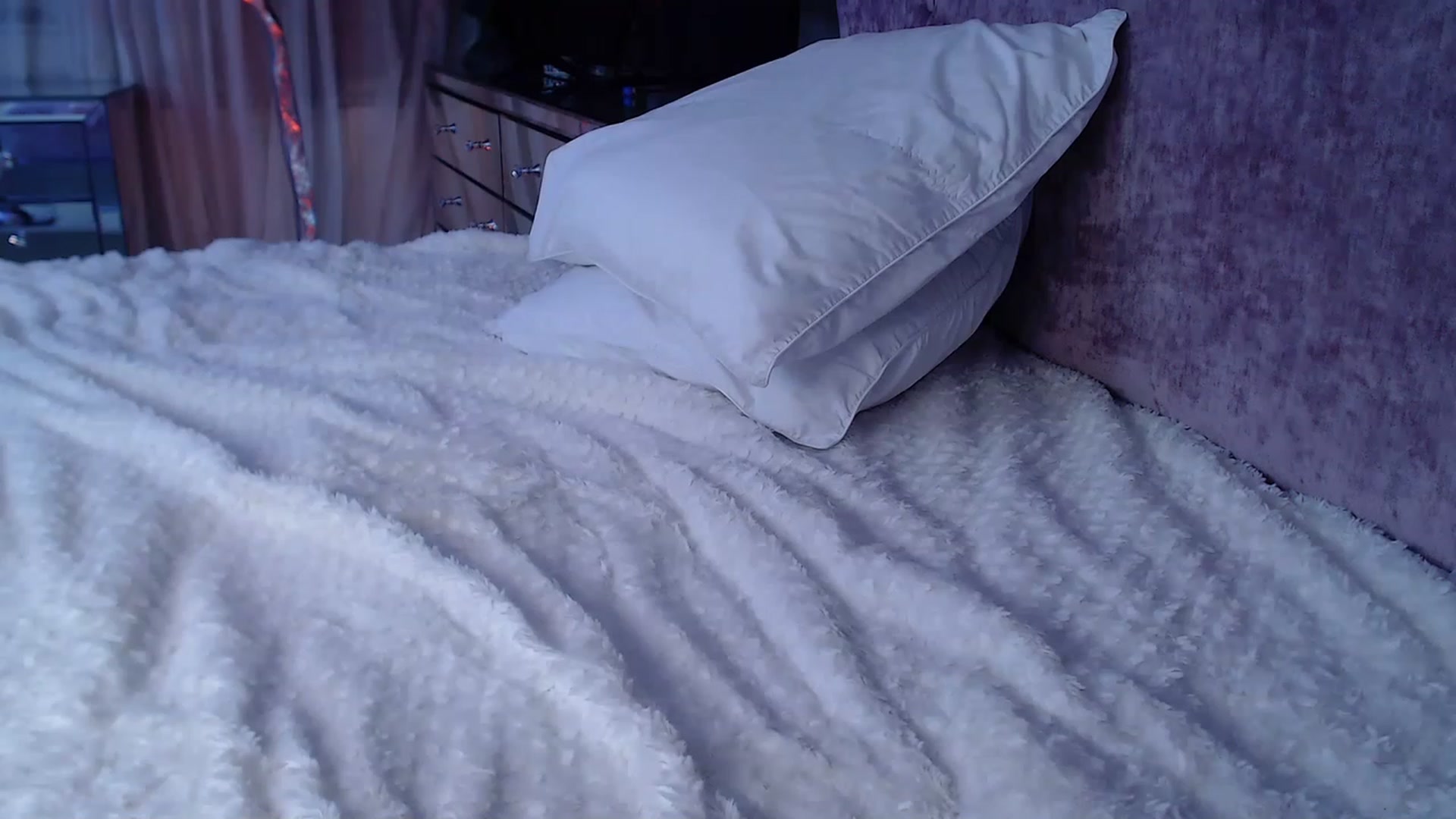 Gallery image thumbnail from Bad_Princesss's myfreecams stream on, 01/22/2023, 17:27 image 20 of 20