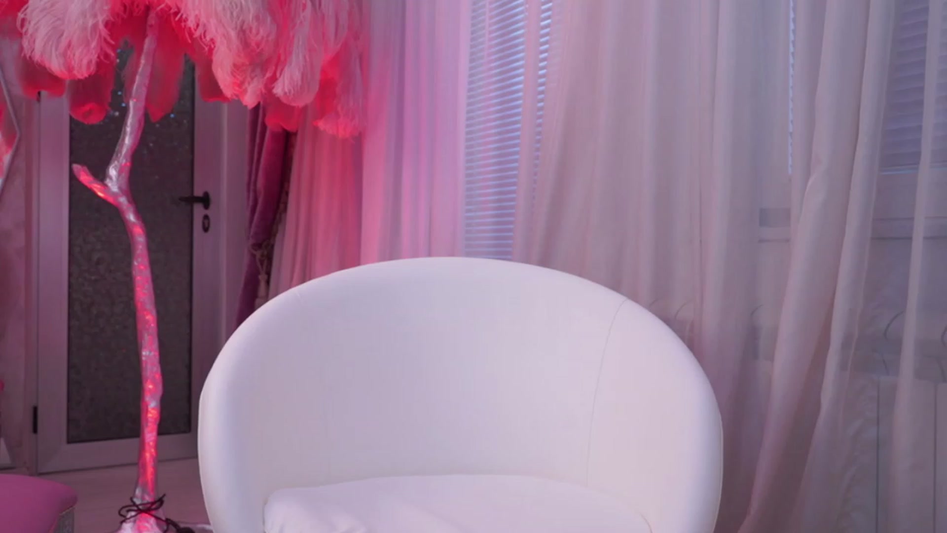 Gallery image thumbnail from Bad_Princesss's myfreecams stream on, 11/30/2023, 13:26 image 11 of 20