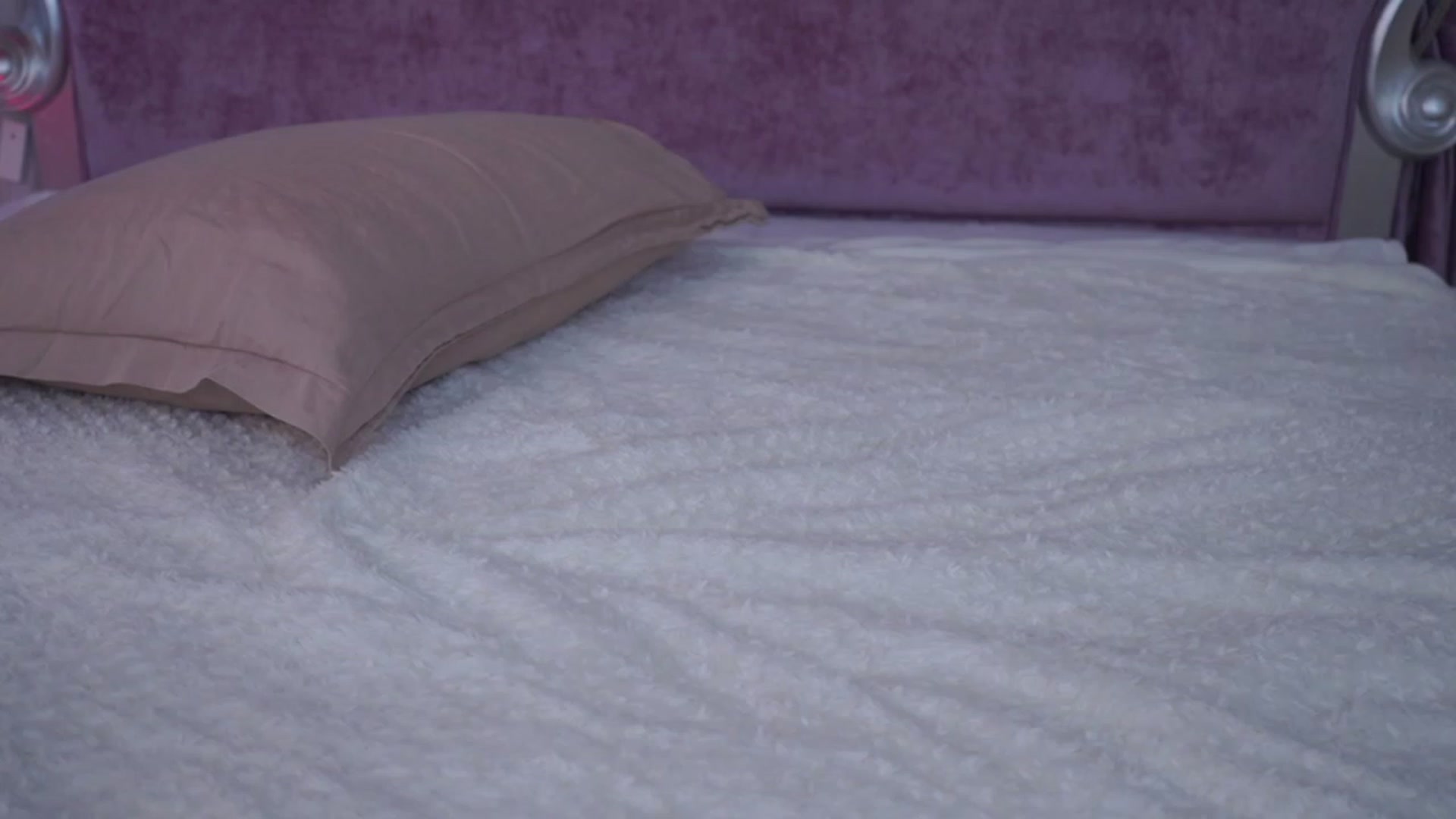 Gallery image thumbnail from Bad_Princesss's myfreecams stream on, 02/21/2024, 14:08 image 2 of 20