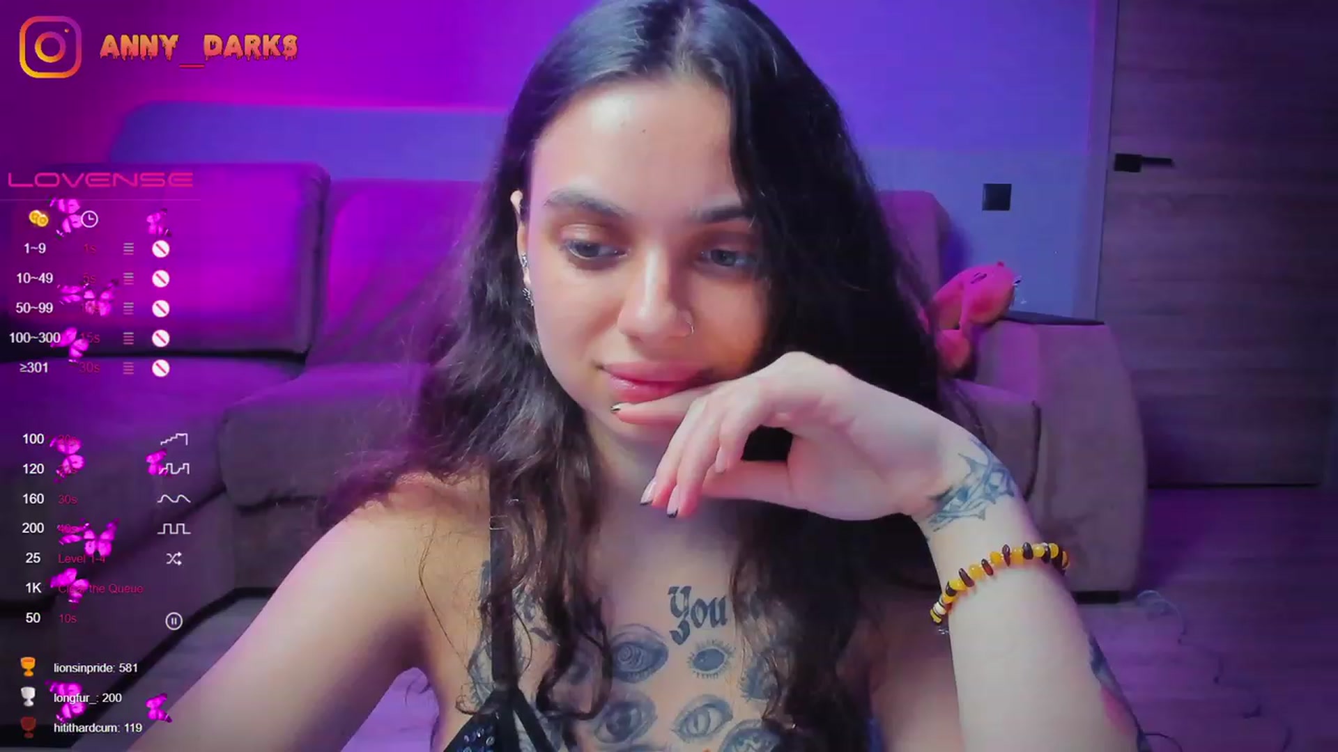 Gallery image thumbnail from Bad_Witch_'s myfreecams stream on, 11/20/2022, 01:15 image 10 of 20