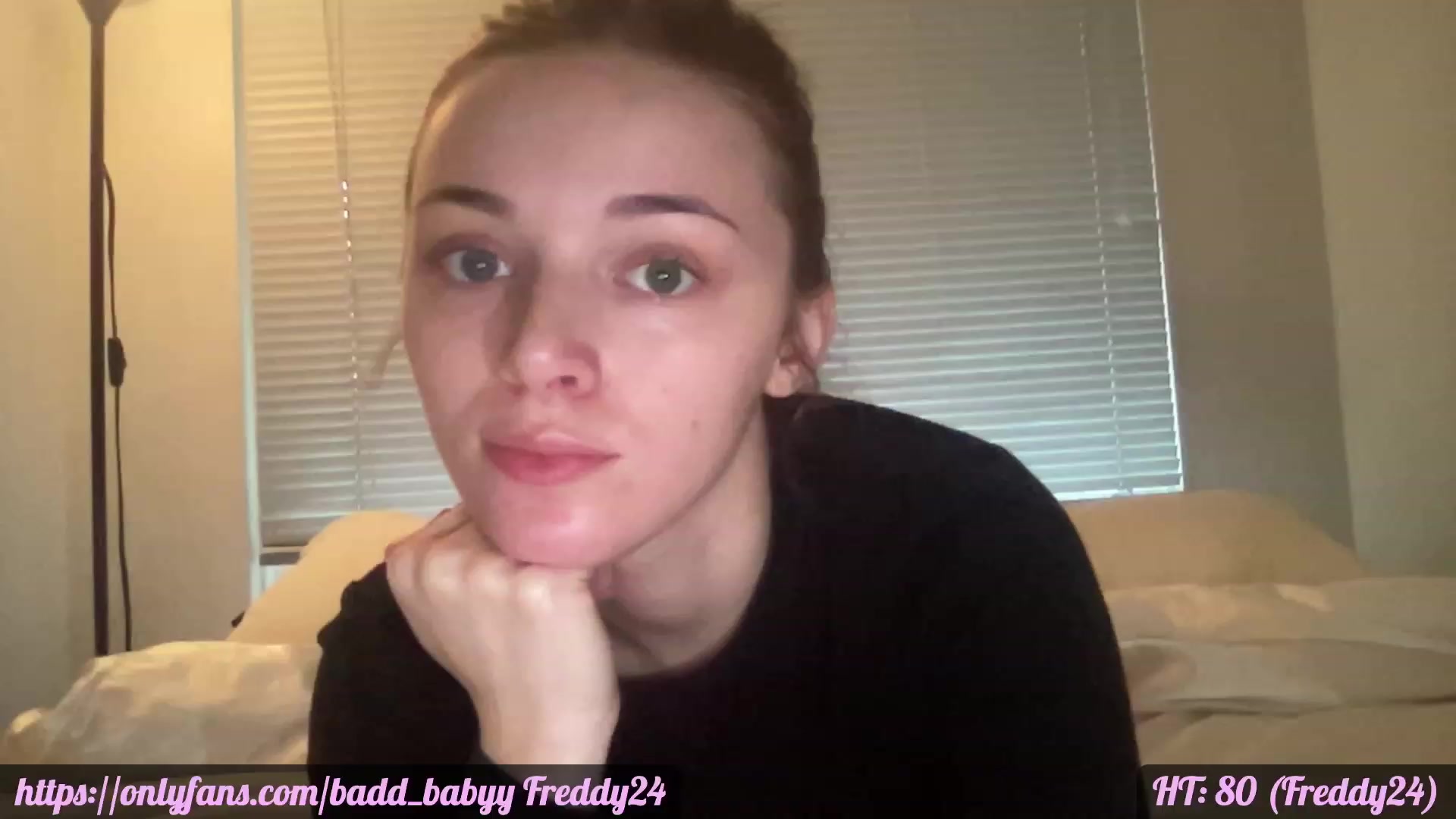 Gallery image thumbnail from Baddbabyy's myfreecams stream on, 12/28/2023, 19:50 image 10 of 20