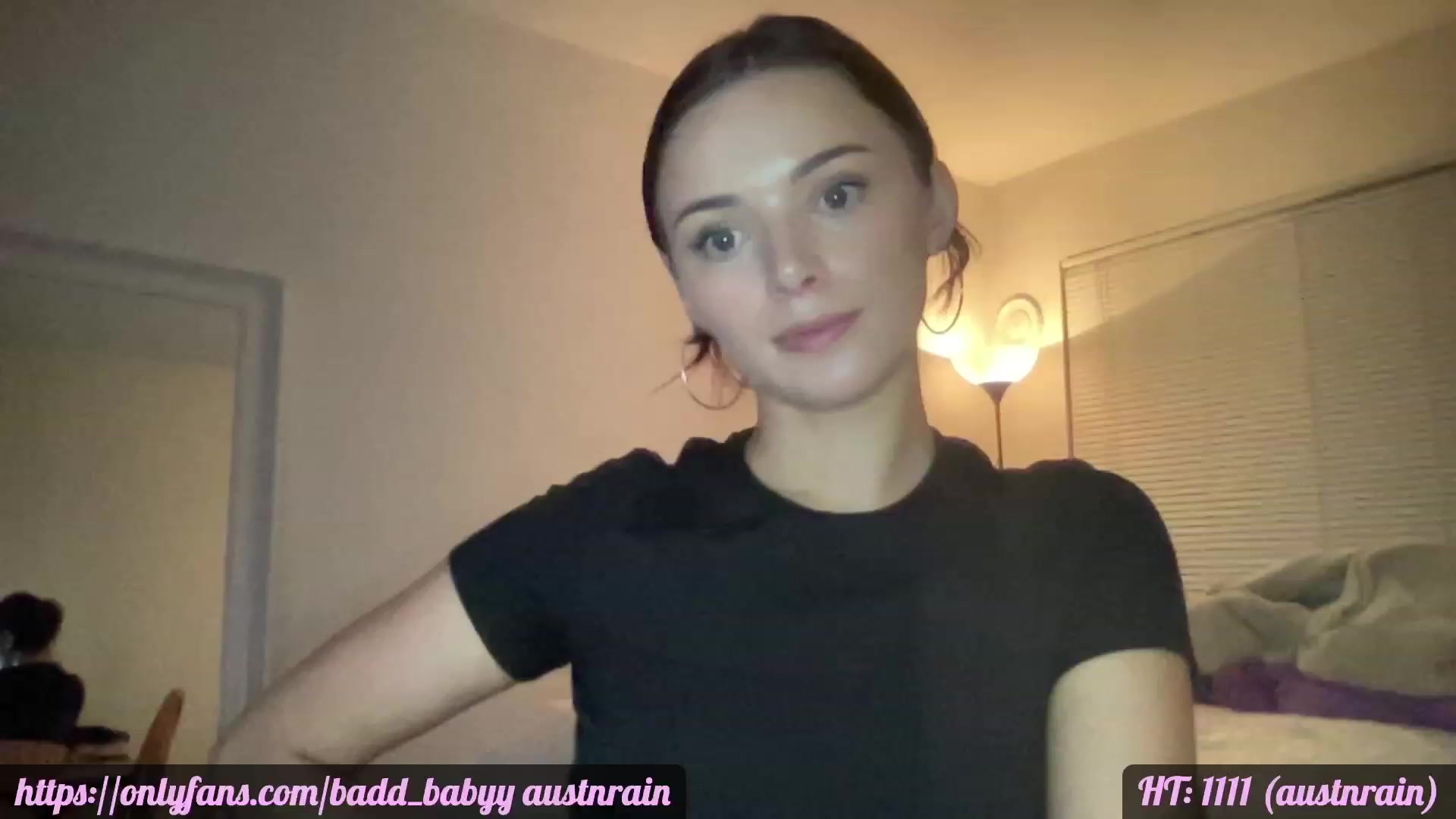 Gallery image thumbnail from Baddbabyy's myfreecams stream on, 01/07/2024, 02:43 image 10 of 20