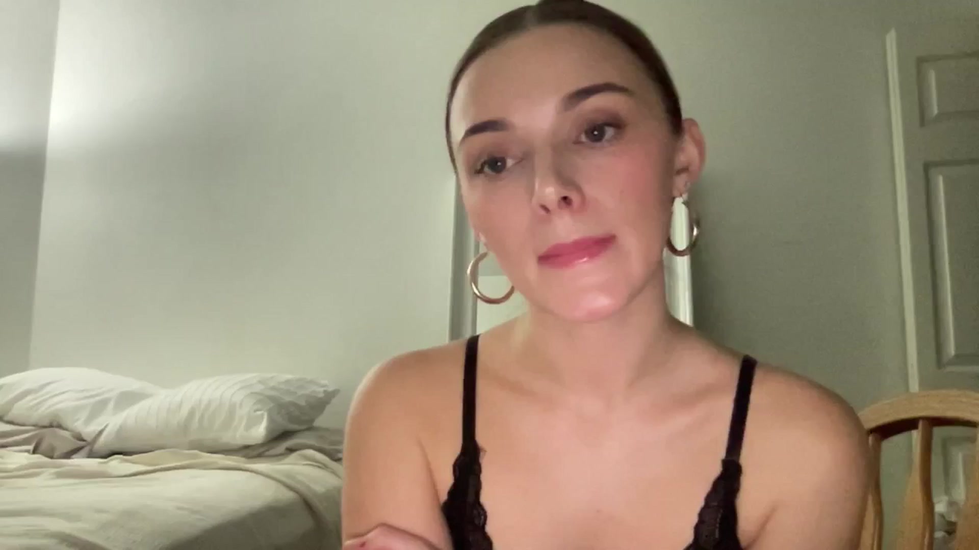 Gallery image thumbnail from Baddbabyy's myfreecams stream on, 02/15/2024, 03:27 image 16 of 20