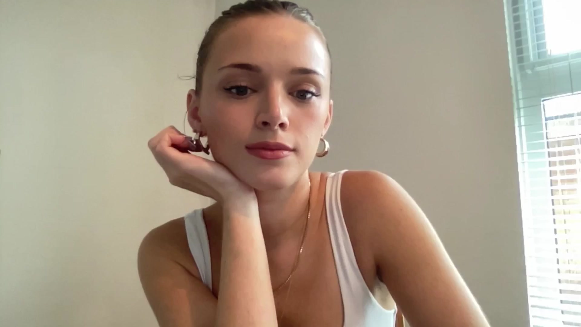 Gallery image thumbnail from Baddbabyy's myfreecams stream on, 06/27/2024, 24:59 image 14 of 20