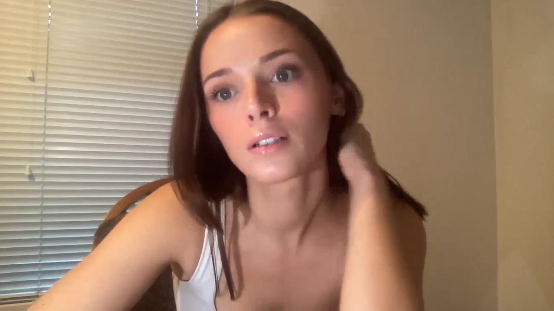 Gallery image thumbnail from Baddbabyy's myfreecams stream on, 08/06/2024, 03:51 image 7 of 20