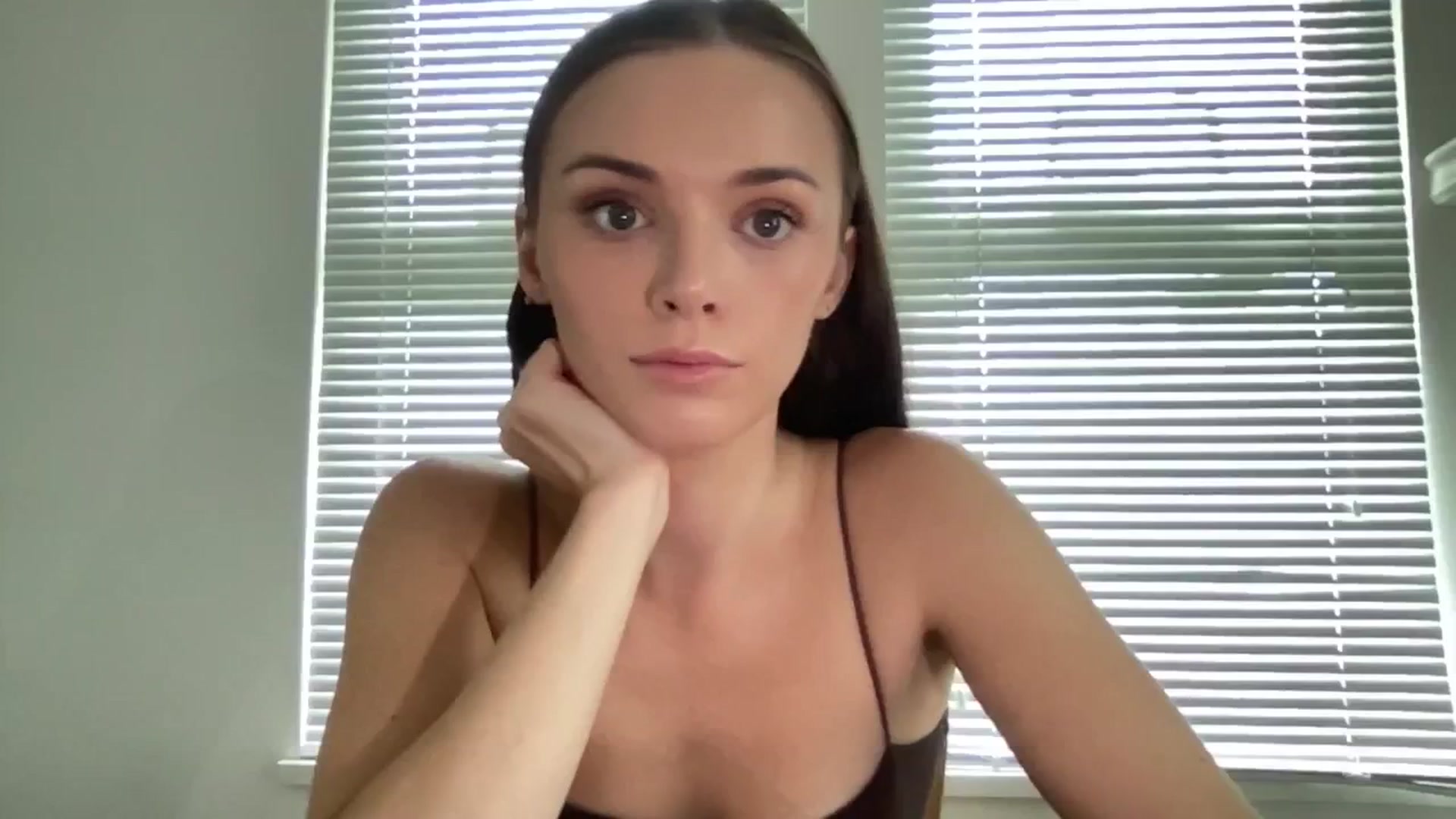 Gallery image thumbnail from Baddbabyy's myfreecams stream on, 08/26/2024, 20:32 image 10 of 20