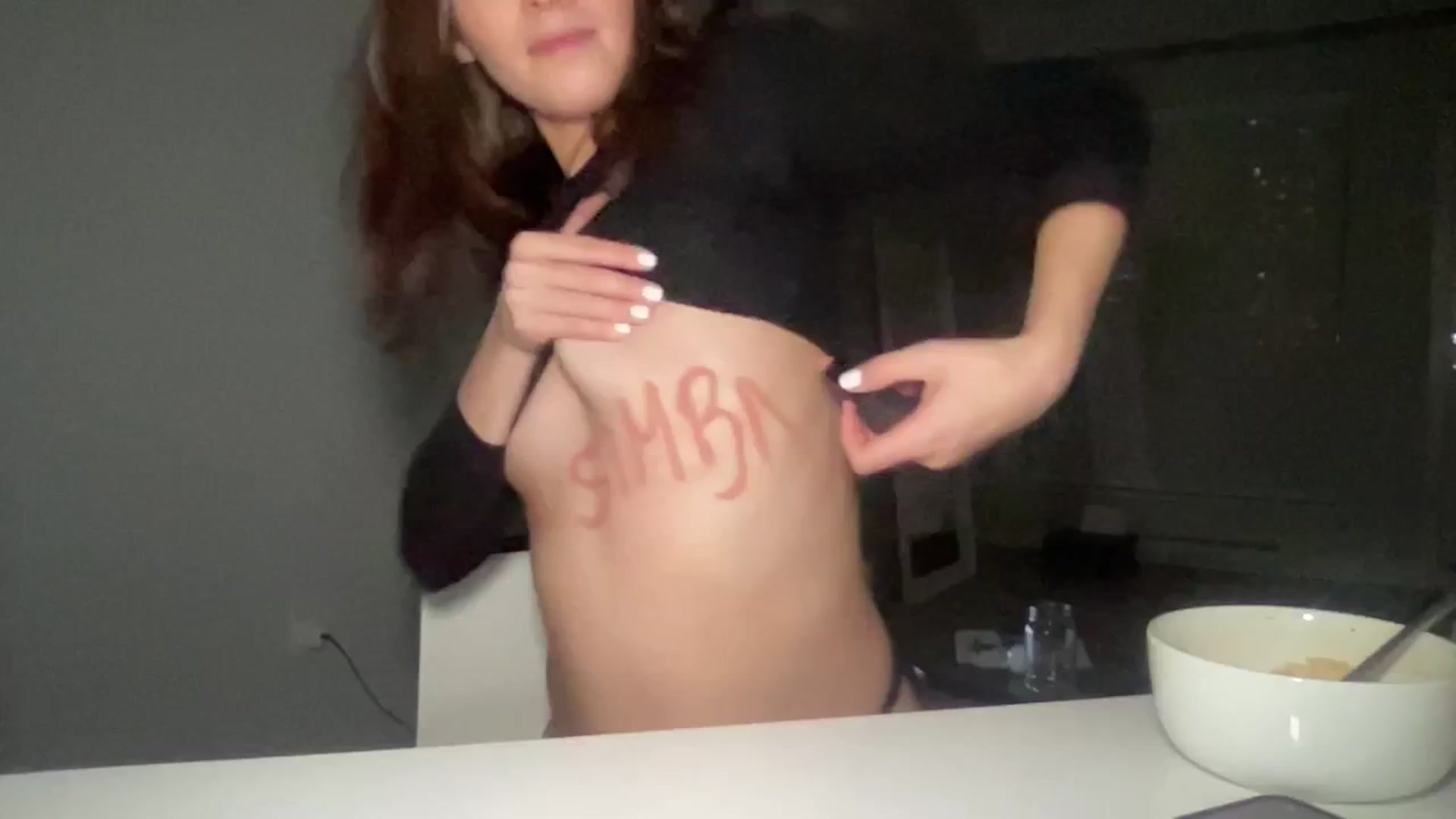 Gallery image thumbnail from Baddbabyy's myfreecams stream on, 10/08/2024, 02:32 image 10 of 20