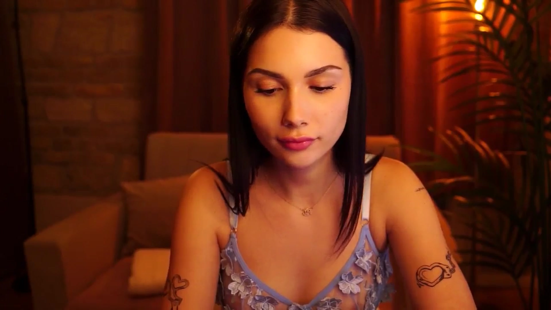 Gallery image thumbnail from Baddie_Bunny's myfreecams stream on, 08/29/2024, 19:10 image 3 of 20