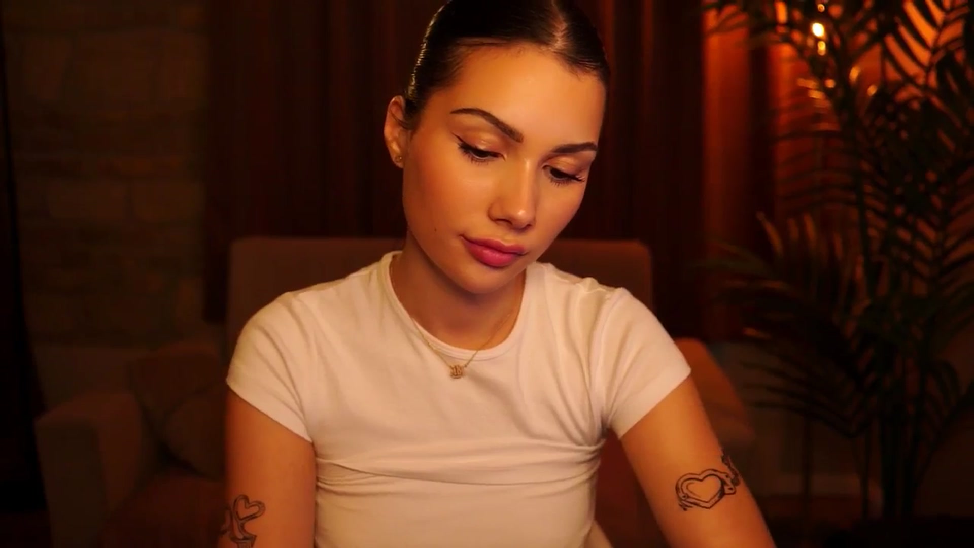Gallery image thumbnail from Baddie_Bunny's myfreecams stream on, 09/01/2024, 12:27 image 15 of 20
