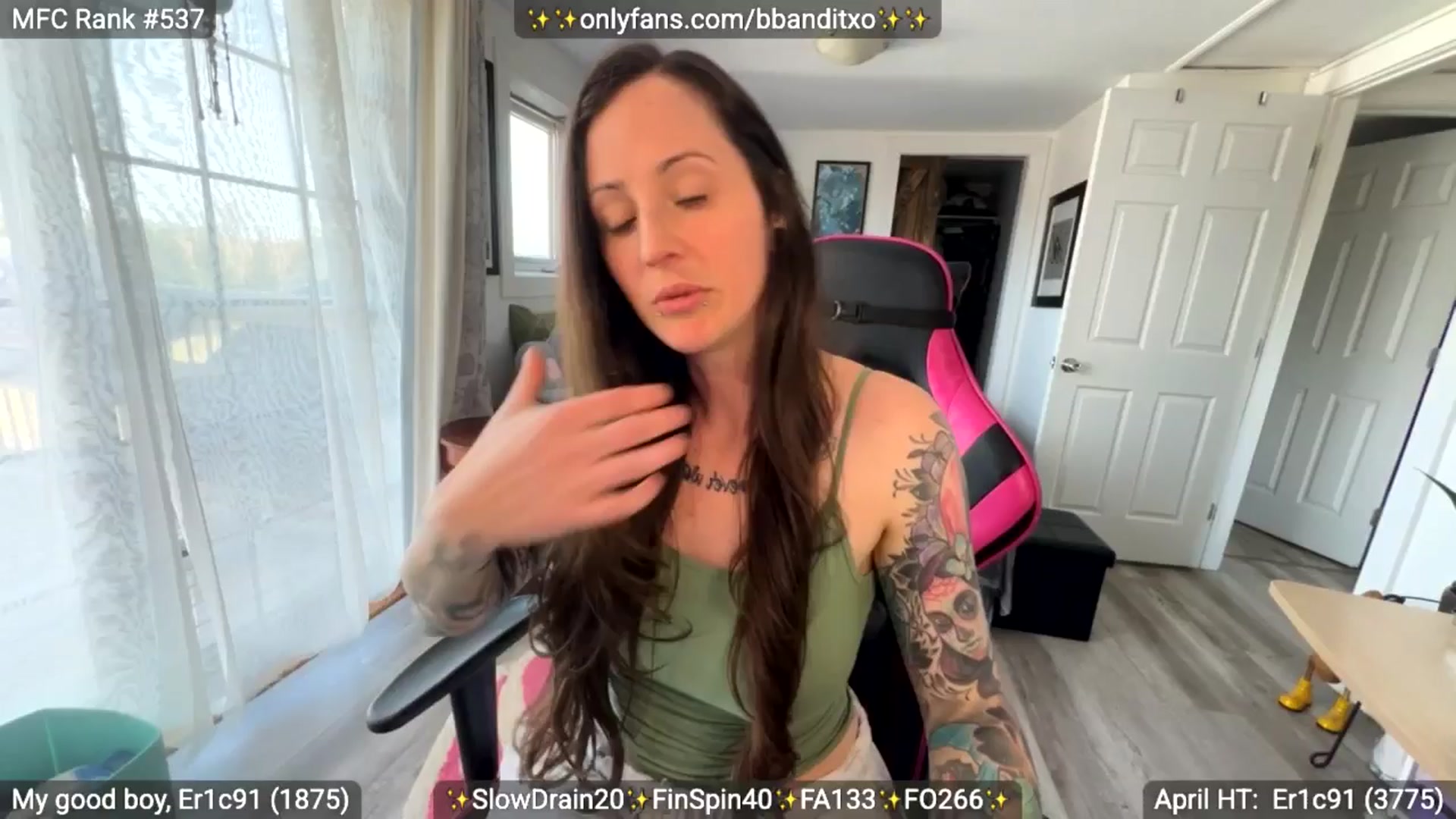 Gallery image thumbnail from BadlandBandit's myfreecams stream on, 04/18/2026, 19:04 image 14 of 20