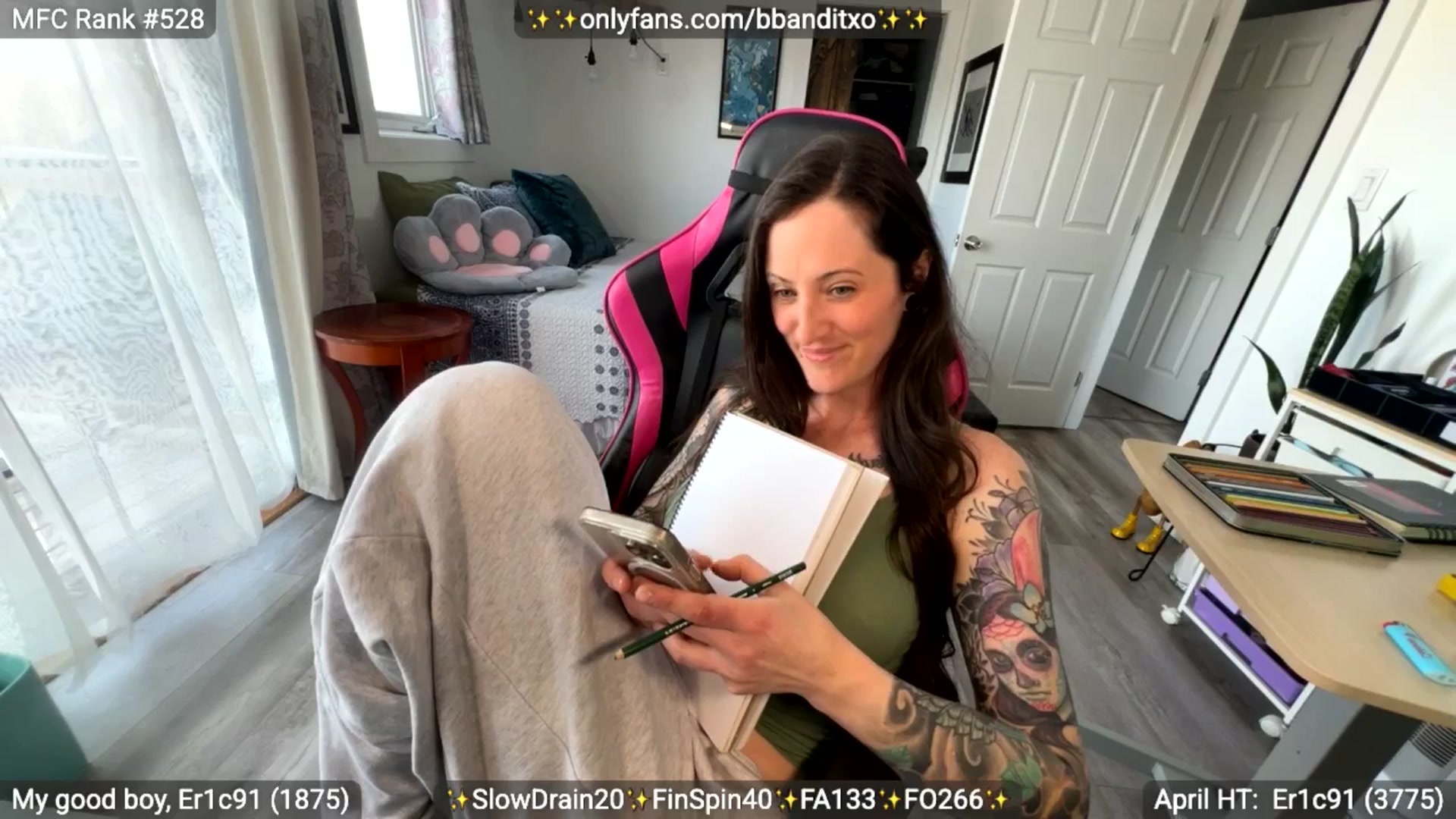 Gallery image thumbnail from BadlandBandit's myfreecams stream on, 04/18/2026, 19:04 image 17 of 20