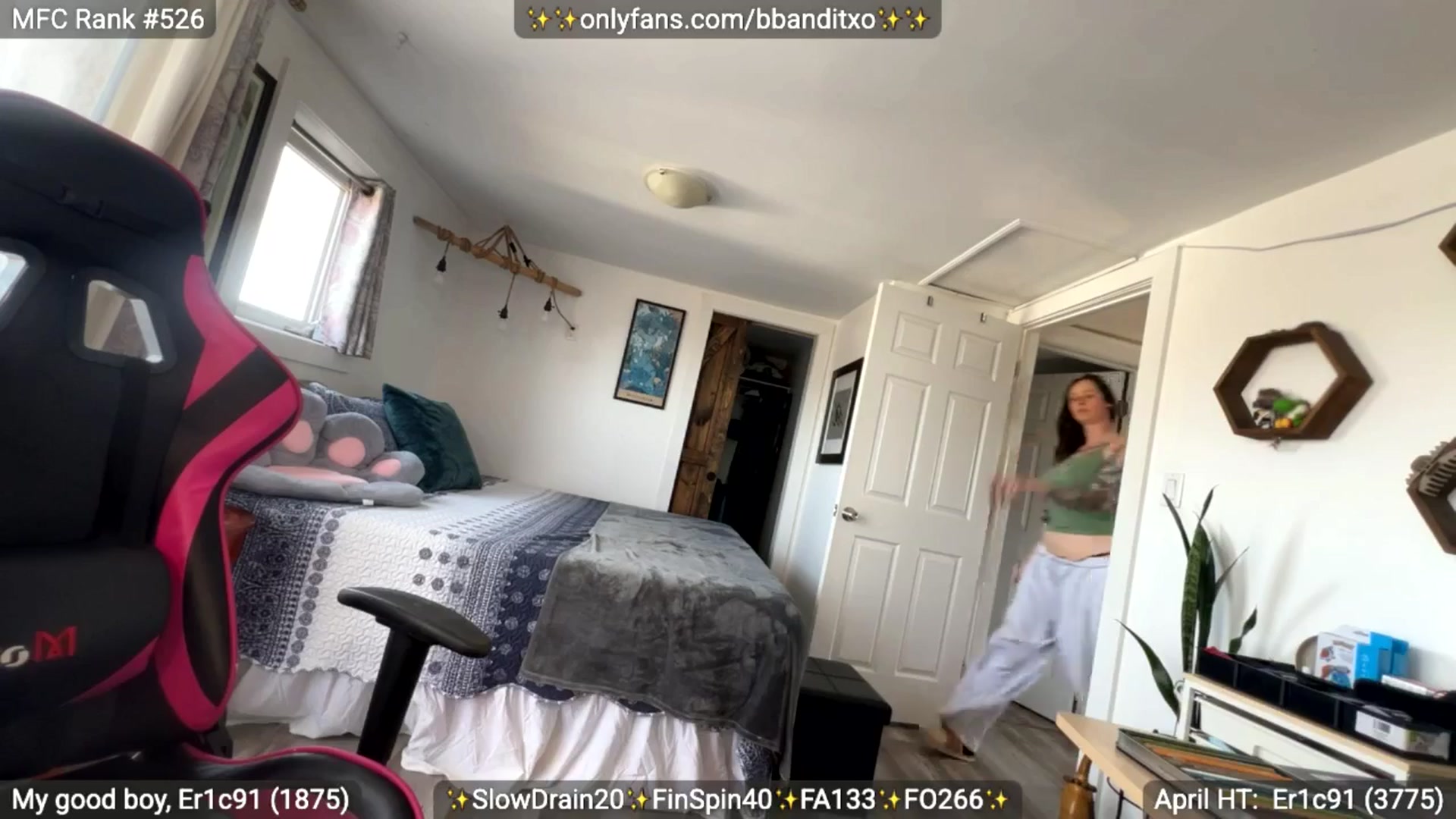 Gallery image thumbnail from BadlandBandit's myfreecams stream on, 04/18/2026, 19:04 image 19 of 20