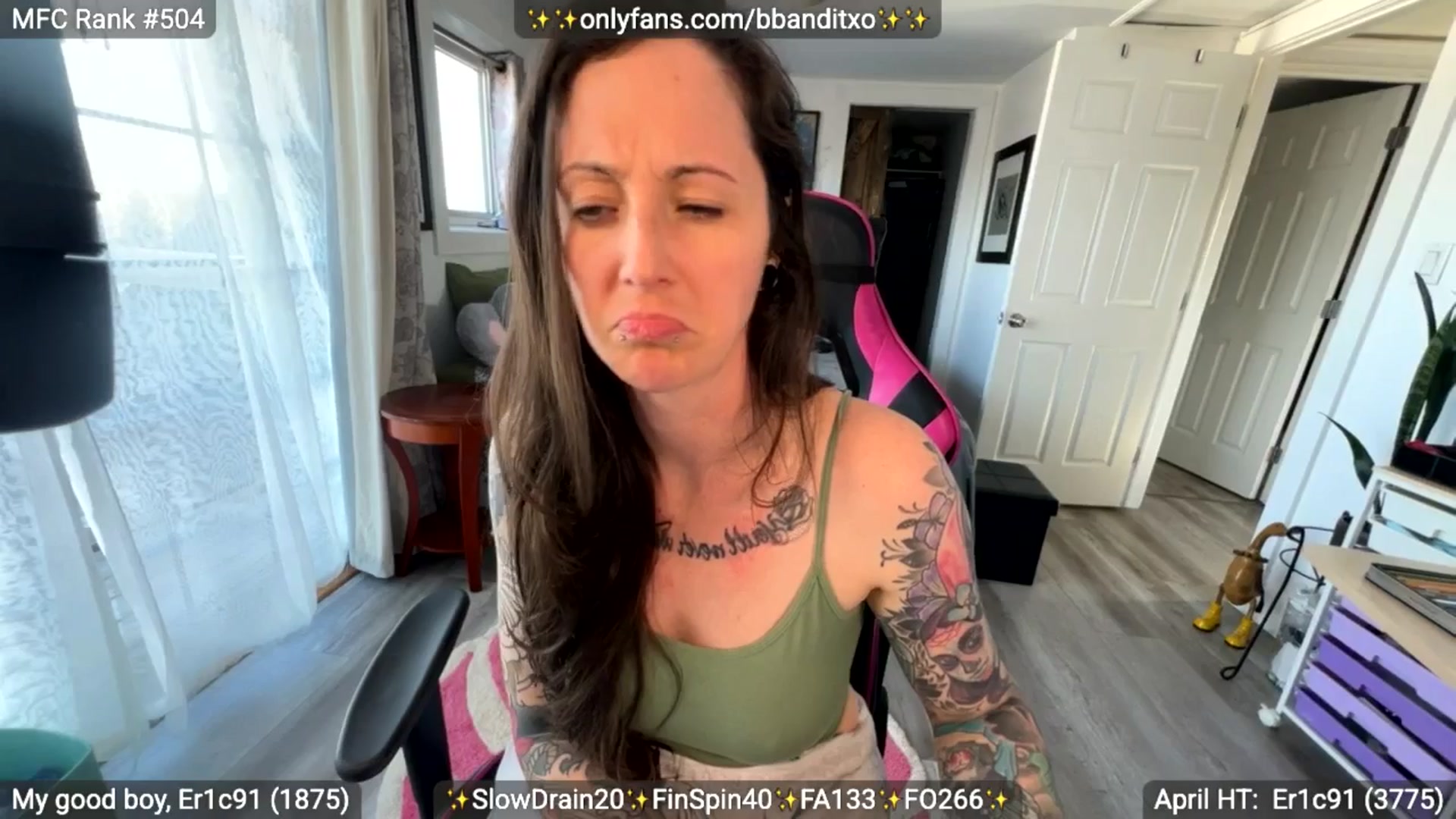 Gallery image thumbnail from BadlandBandit's myfreecams stream on, 04/18/2026, 20:59 image 14 of 20
