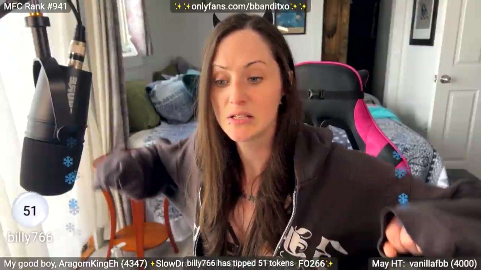 Gallery image thumbnail from BadlandBandit's myfreecams stream on, 05/10/2026, 20:45 image 3 of 20