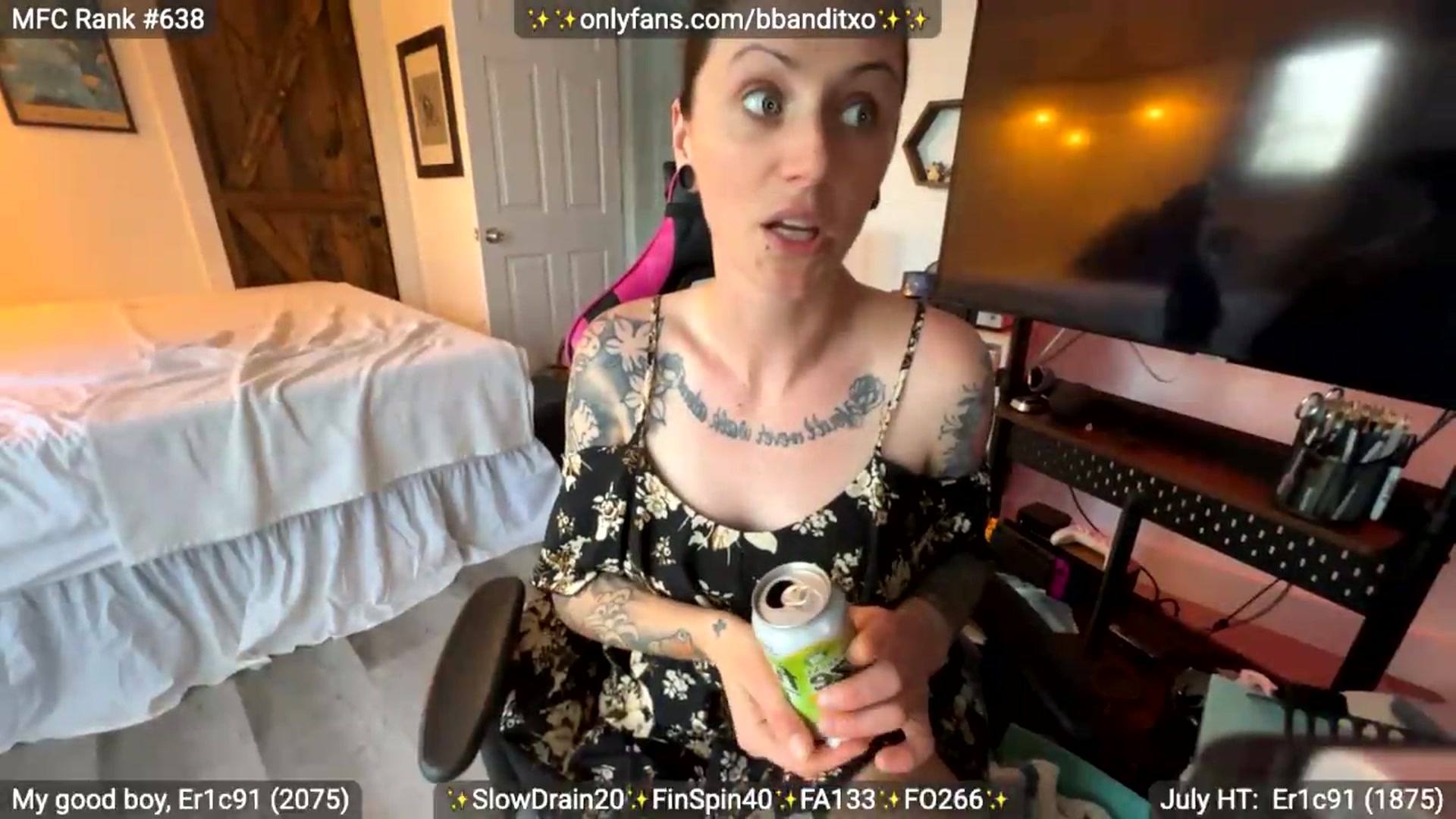 Gallery image thumbnail from BadlandBandit's myfreecams stream on, 07/03/2026, 21:30 image 16 of 20