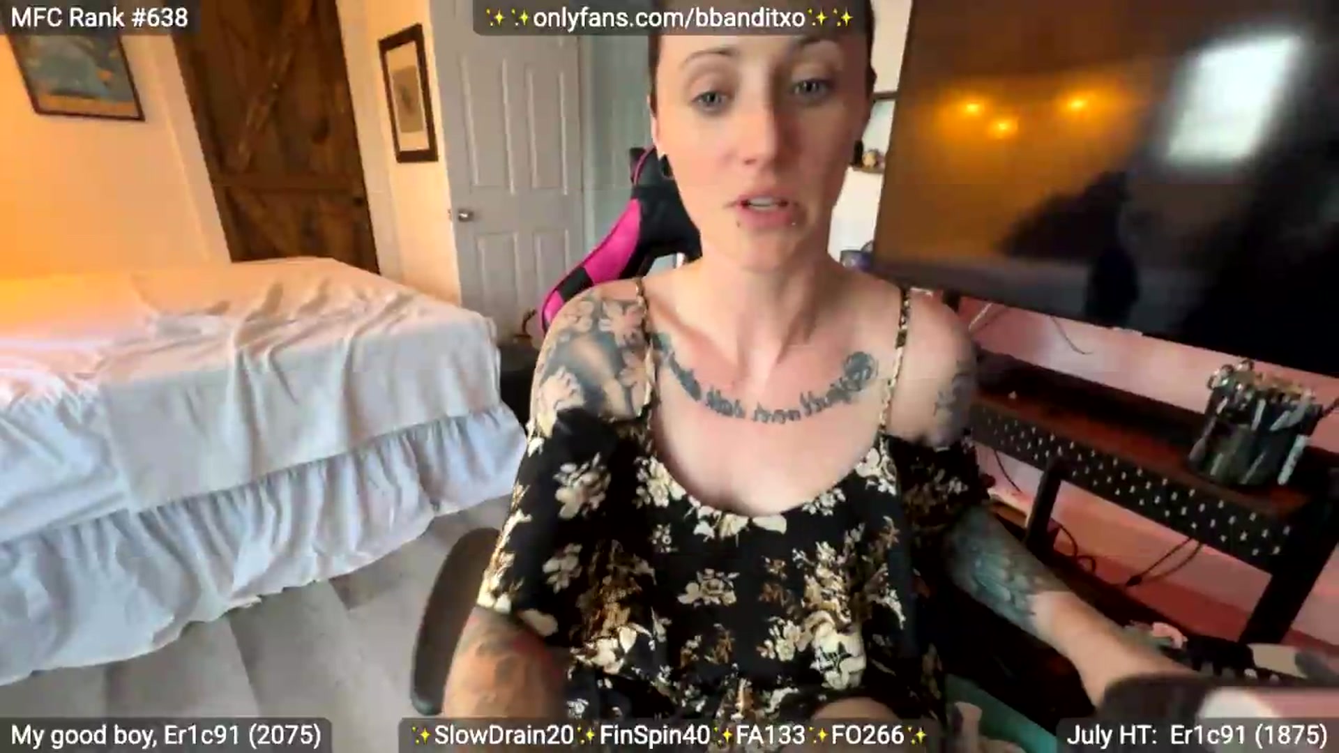 Gallery image thumbnail from BadlandBandit's myfreecams stream on, 07/03/2026, 21:30 image 15 of 20