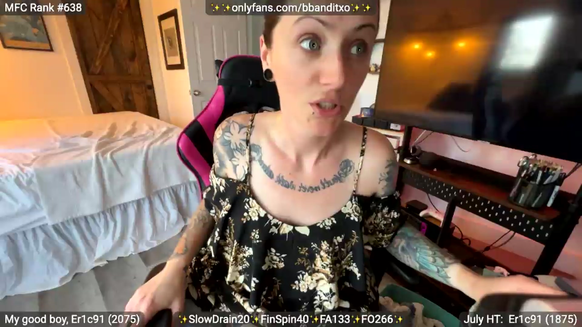Gallery image thumbnail from BadlandBandit's myfreecams stream on, 07/03/2026, 21:30 image 19 of 20