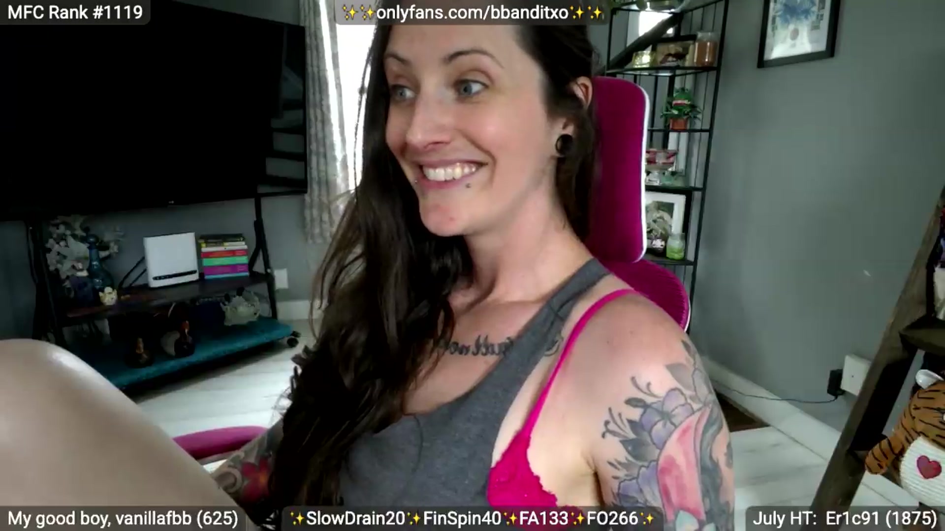 Gallery image thumbnail from BadlandBandit's myfreecams stream on, 07/18/2026, 19:55 image 14 of 20