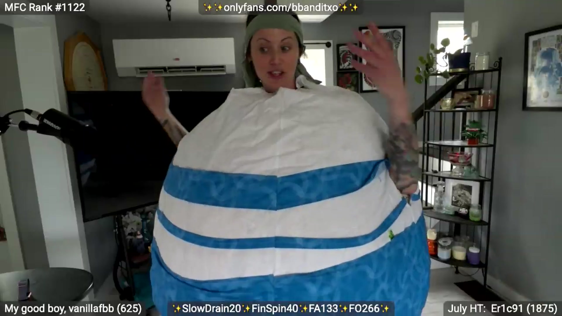 Gallery image thumbnail from BadlandBandit's myfreecams stream on, 07/18/2026, 19:55 image 6 of 20