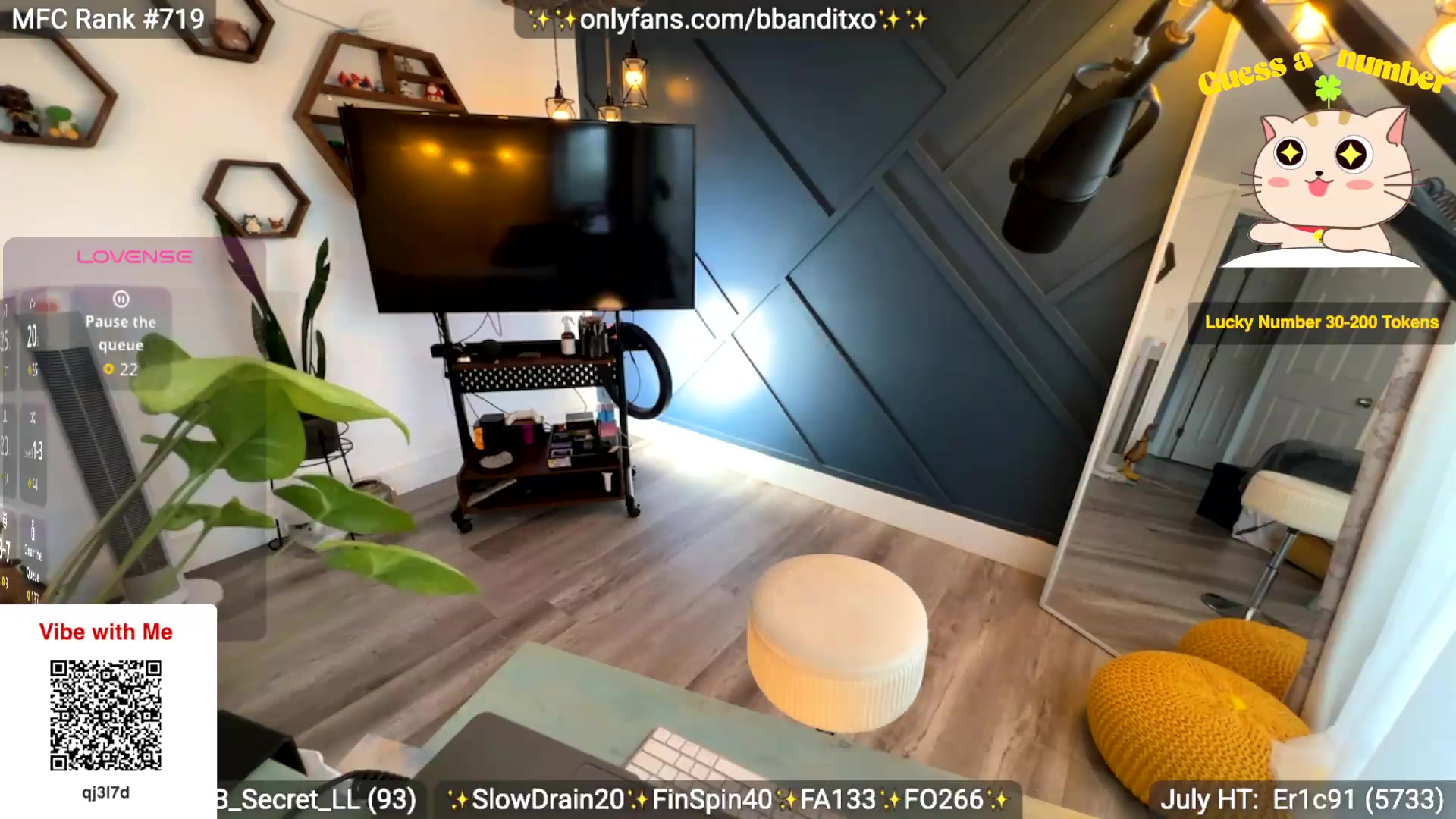 Gallery image thumbnail from BadlandBandit's myfreecams stream on, 07/30/2026, 20:20 image 12 of 20