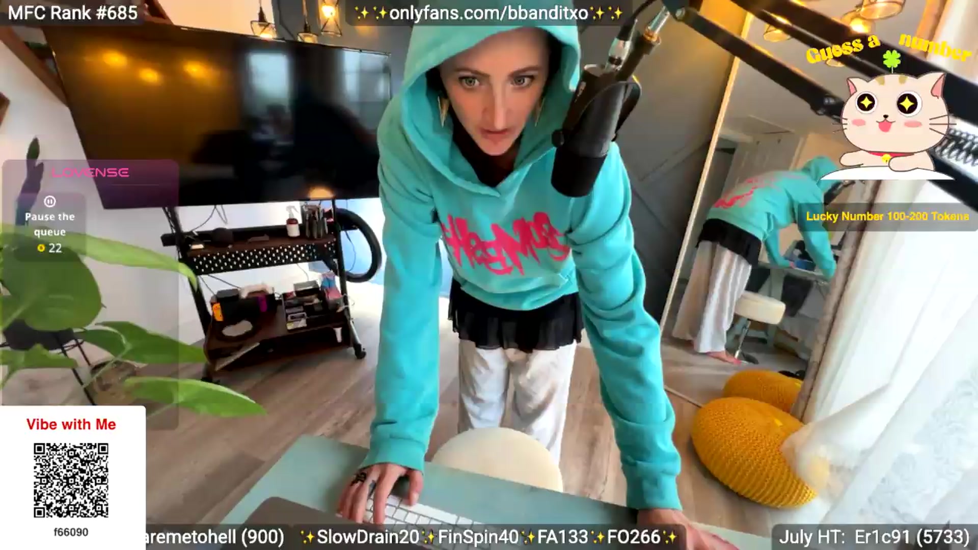 Gallery image thumbnail from BadlandBandit's myfreecams stream on, 07/30/2026, 22:29 image 3 of 20