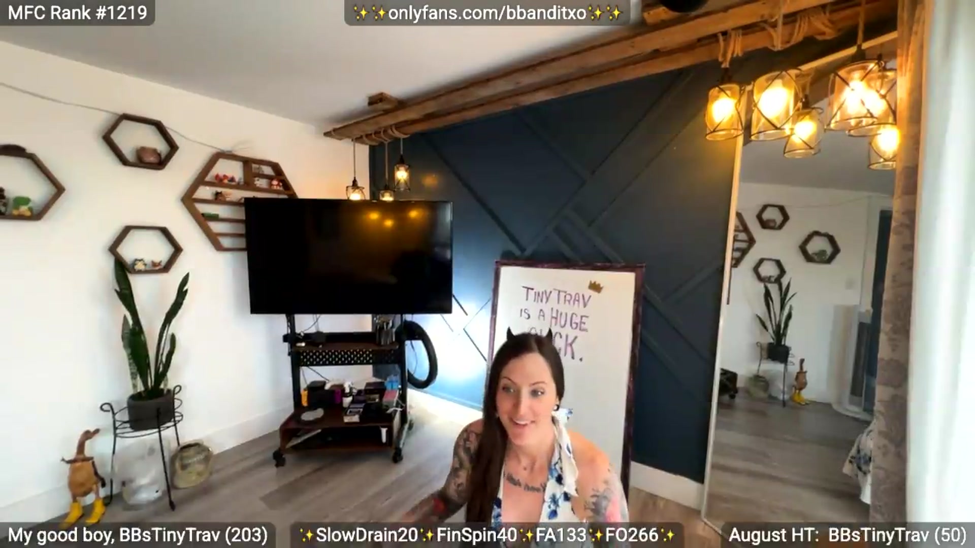 Gallery image thumbnail from BadlandBandit's myfreecams stream on, 08/01/2026, 17:57 image 3 of 20