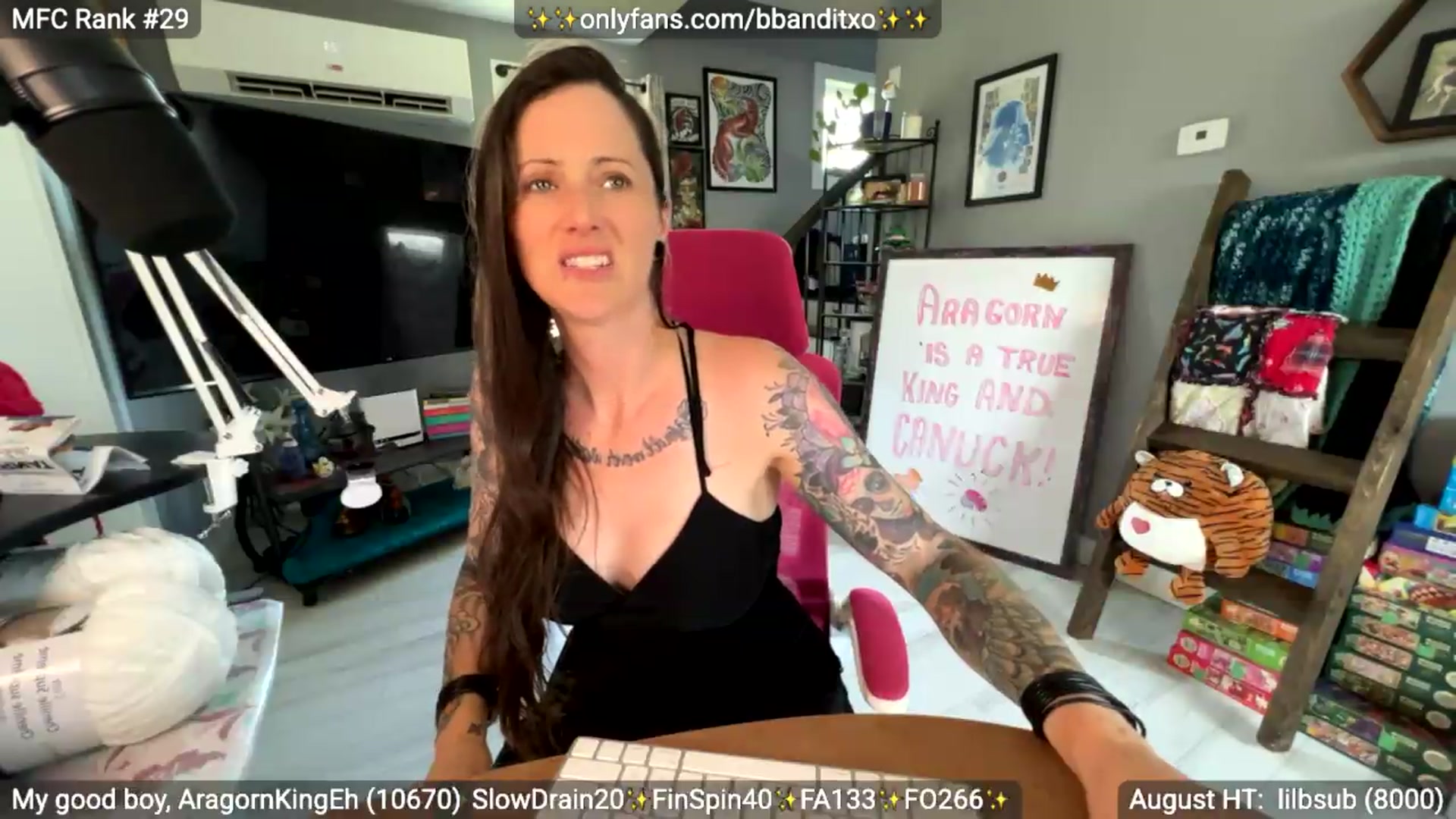 Gallery image thumbnail from BadlandBandit's myfreecams stream on, 08/06/2026, 20:51 image 19 of 20