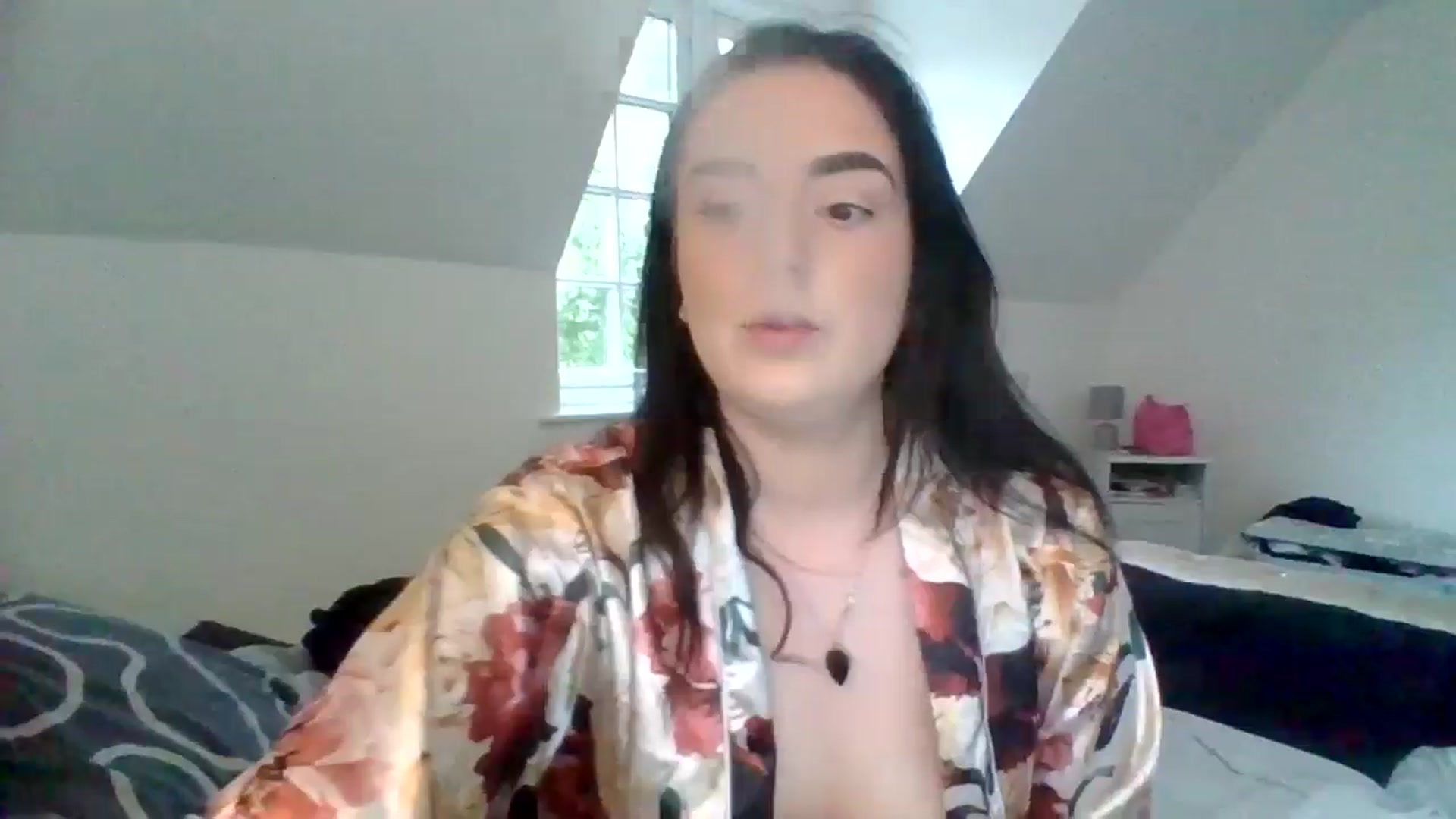 Gallery image thumbnail from Badsexygirly's myfreecams stream on, 05/21/2024, 17:32 image 10 of 20