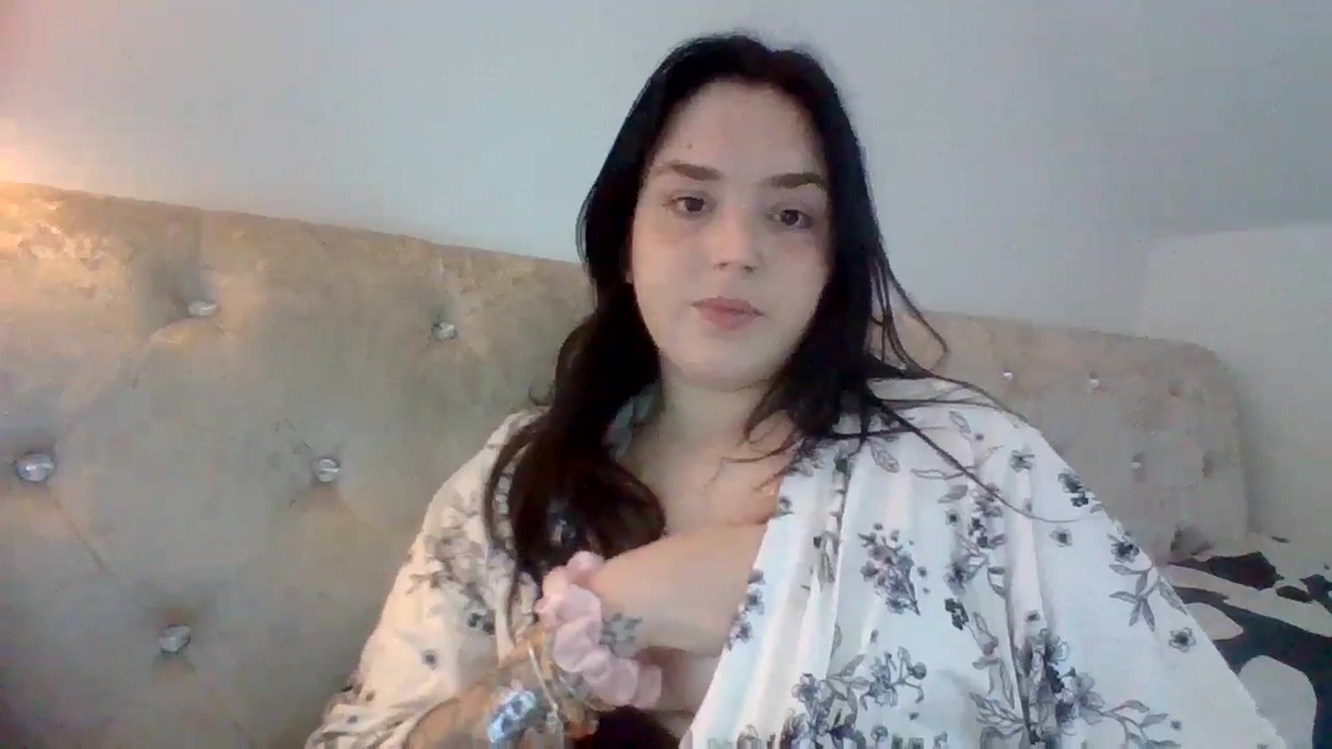 Gallery image thumbnail from Badsexygirly's myfreecams stream on, 05/24/2024, 18:24 image 10 of 20