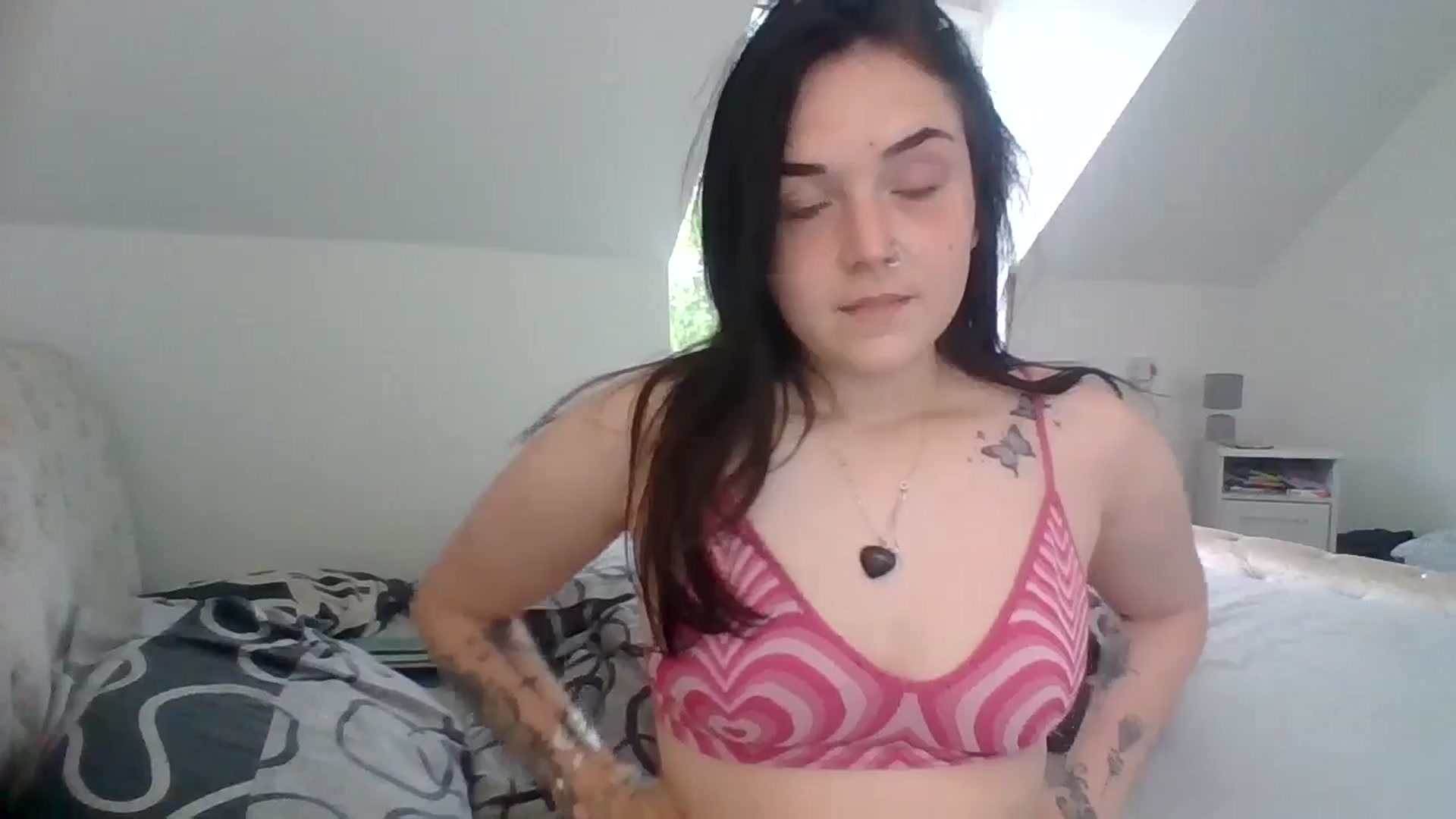 Gallery image thumbnail from Badsexygirly's myfreecams stream on, 06/12/2024, 15:58 image 19 of 20
