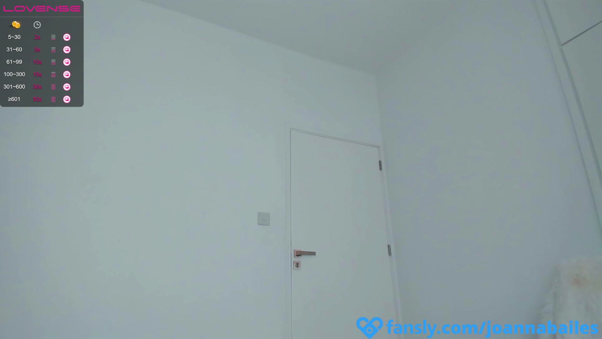 Gallery image thumbnail from BailesJoanna's myfreecams stream on, 12/25/2022, 14:04 image 14 of 20