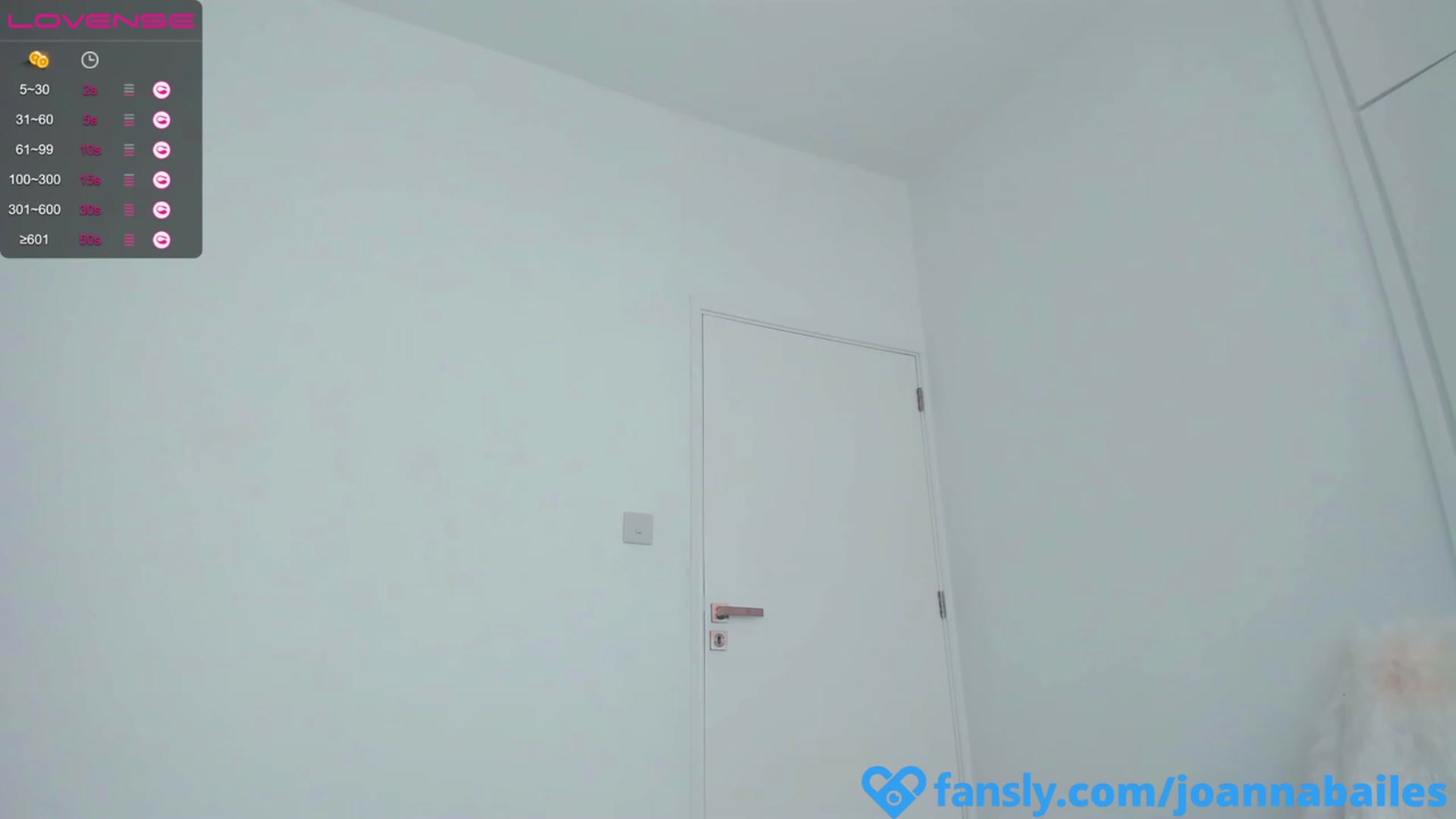 Gallery image thumbnail from BailesJoanna's myfreecams stream on, 12/25/2022, 14:04 image 10 of 20