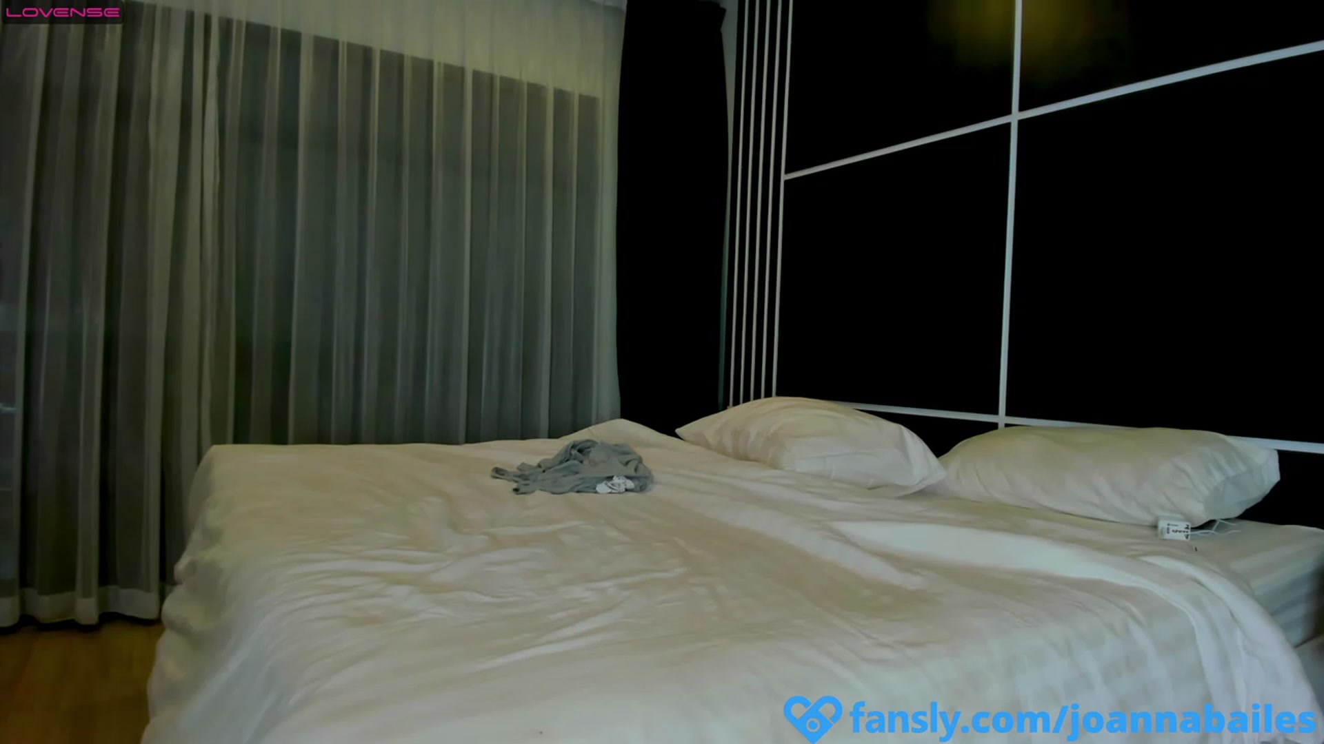 Gallery image thumbnail from BailesJoanna's myfreecams stream on, 04/22/2023, 15:03 image 13 of 20