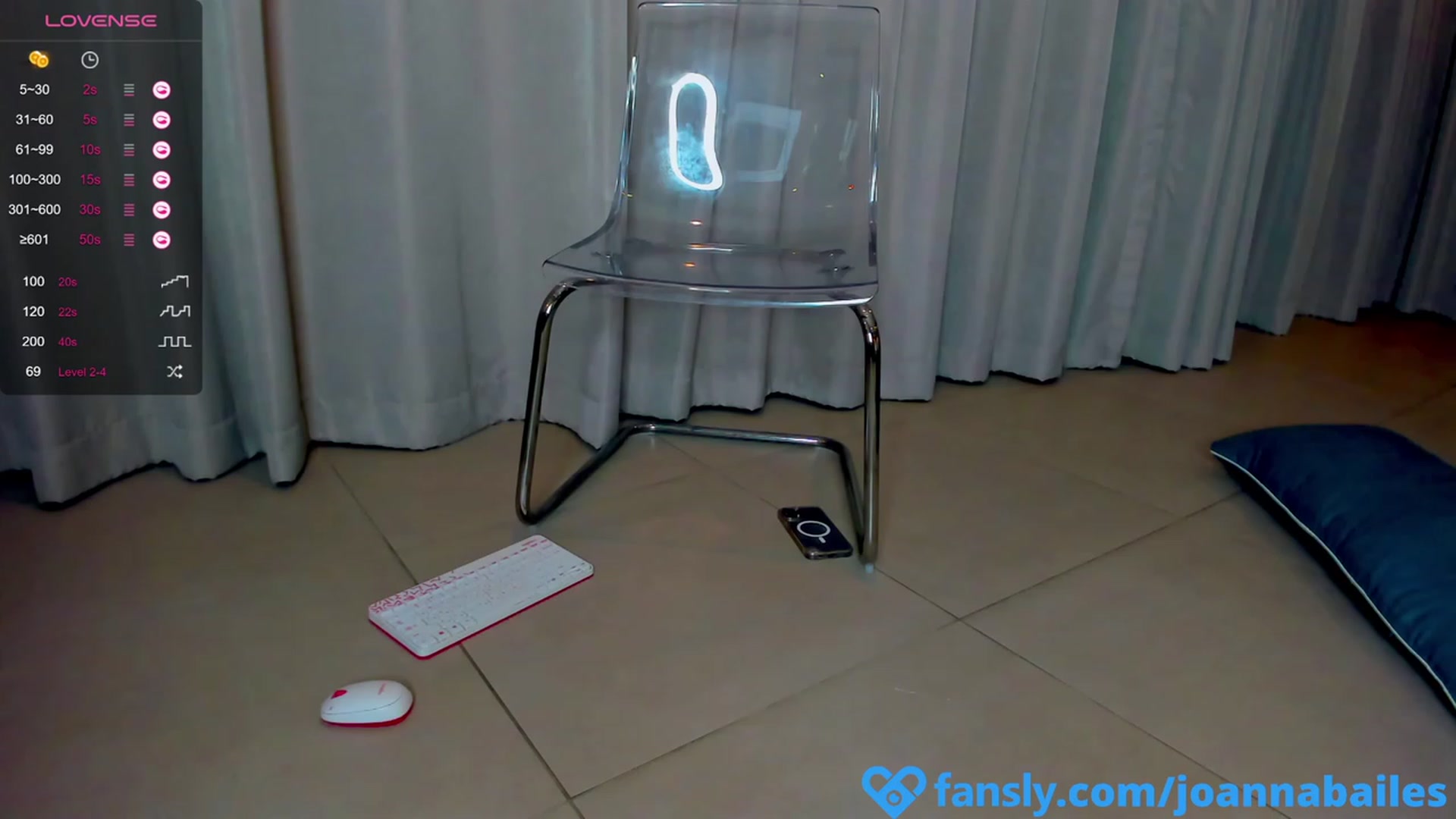 Gallery image thumbnail from BailesJoanna's myfreecams stream on, 10/15/2023, 15:03 image 8 of 20