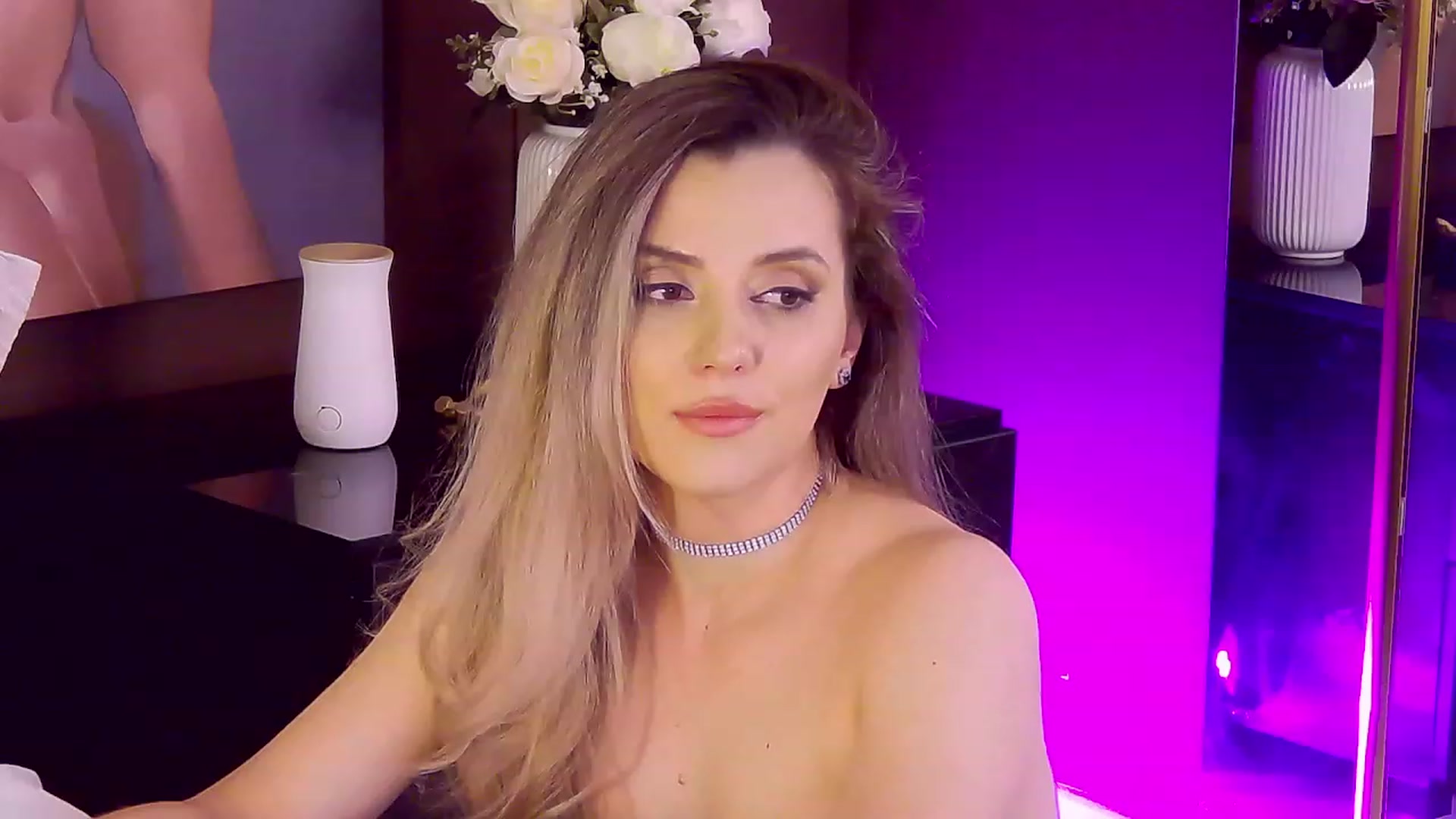 Gallery image thumbnail from BaileyEvans's myfreecams stream on, 07/13/2023, 12:25 image 7 of 20