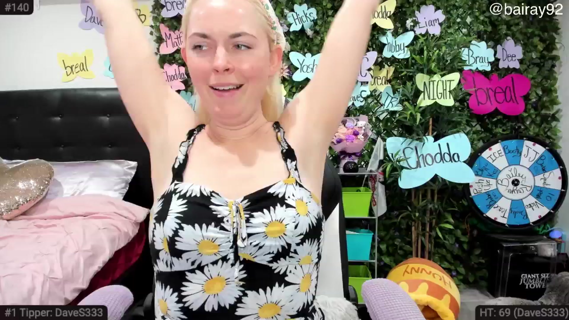 Gallery image thumbnail from BaileyRayne's myfreecams stream on, 05/24/2025, 24:54 image 20 of 20