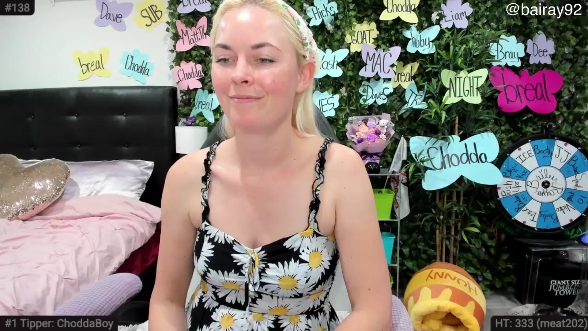 Gallery image thumbnail from BaileyRayne's myfreecams stream on, 05/24/2025, 08:32 image 2 of 20