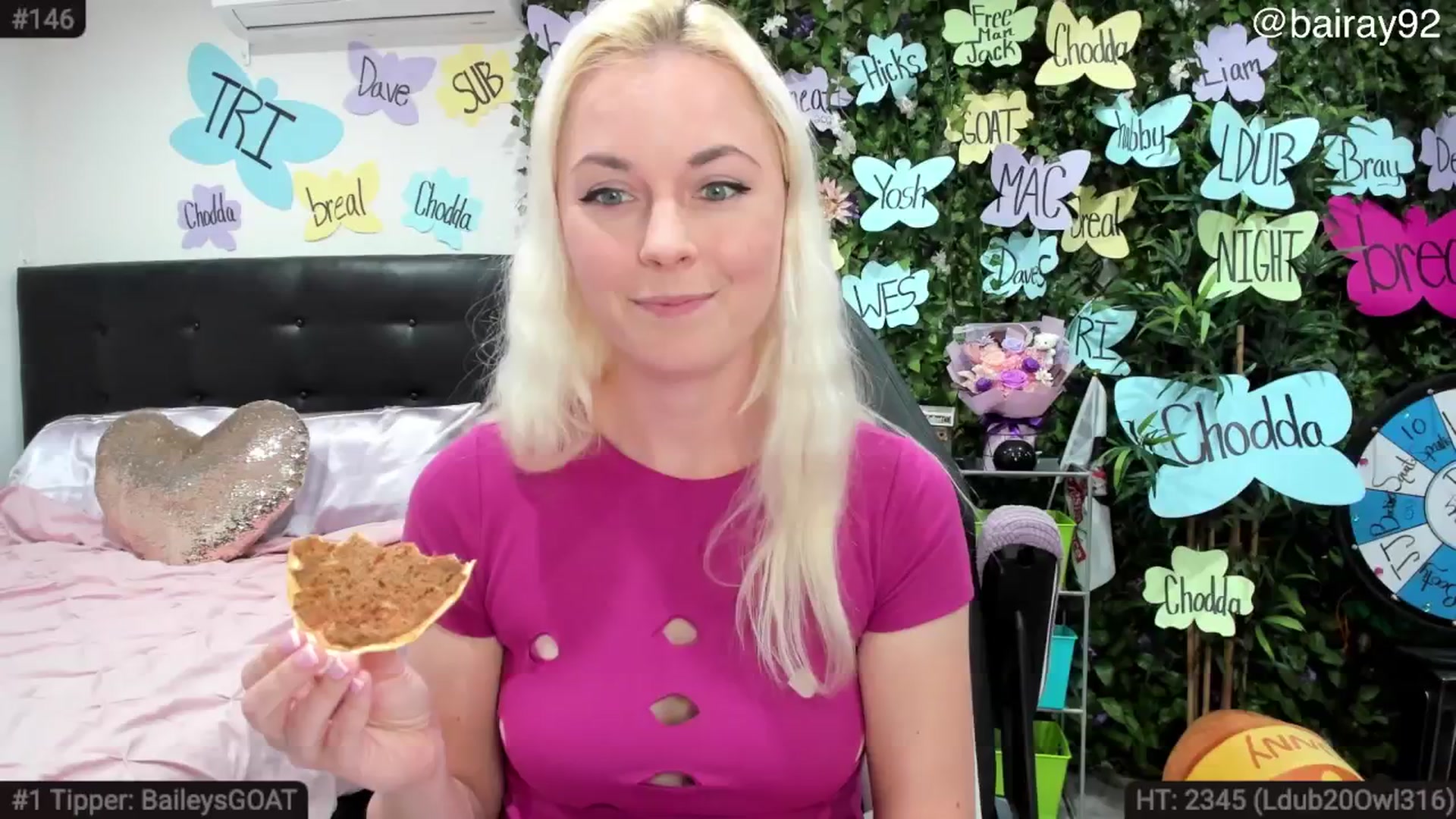 Gallery image thumbnail from BaileyRayne's myfreecams stream on, 05/31/2025, 07:49 image 2 of 20