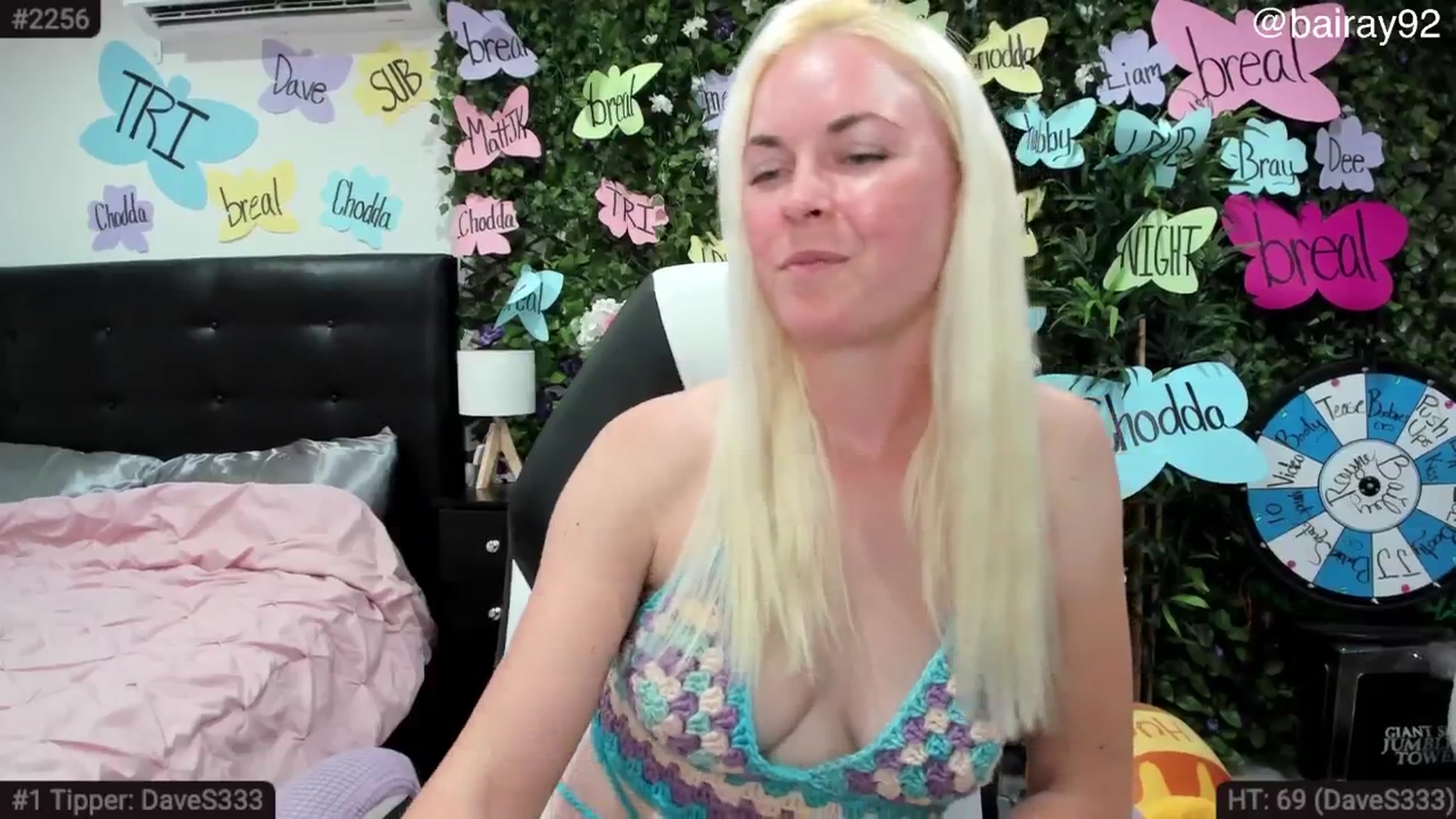 Gallery image thumbnail from BaileyRayne's myfreecams stream on, 06/29/2025, 07:23 image 6 of 20