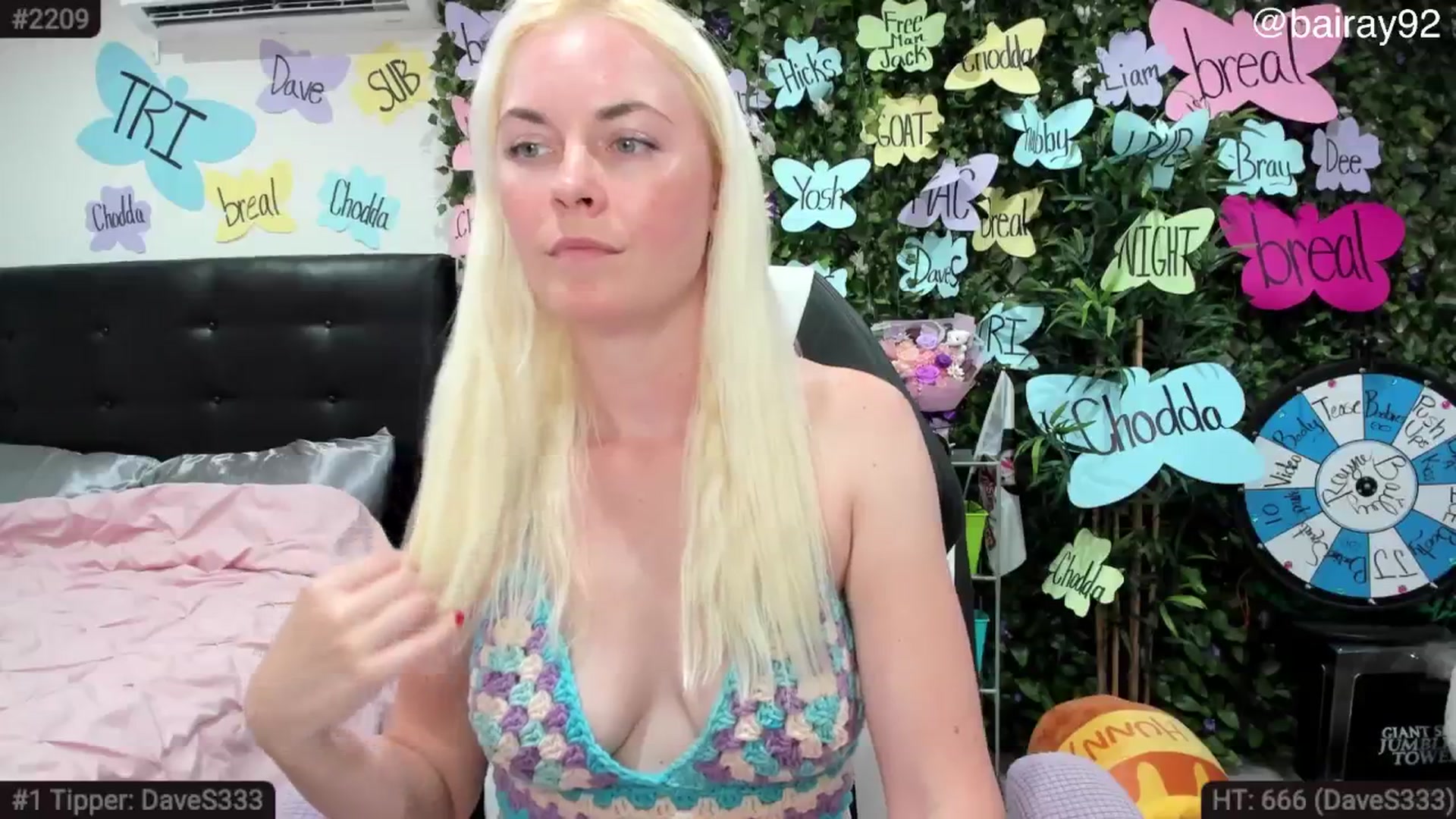 Gallery image thumbnail from BaileyRayne's myfreecams stream on, 06/29/2025, 07:23 image 10 of 20