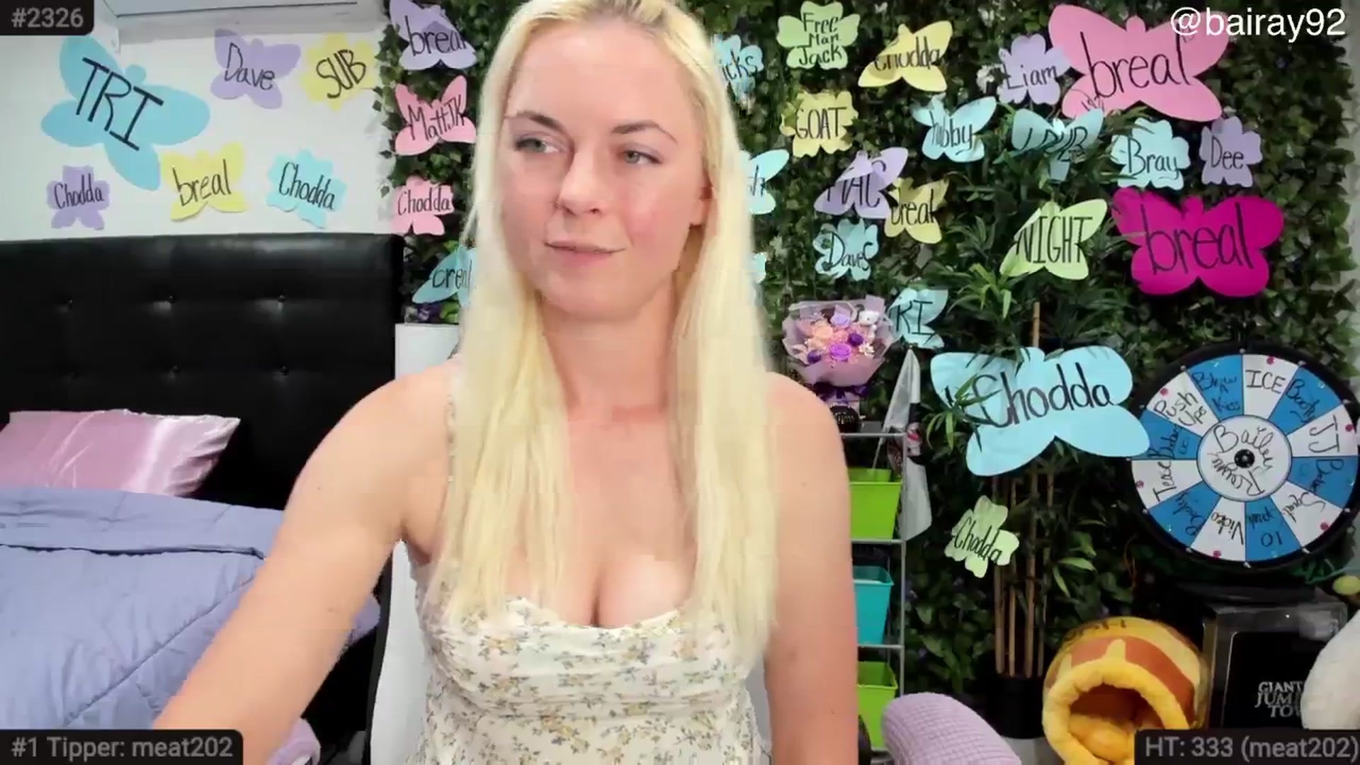 Gallery image thumbnail from BaileyRayne's myfreecams stream on, 07/19/2025, 08:51 image 6 of 20