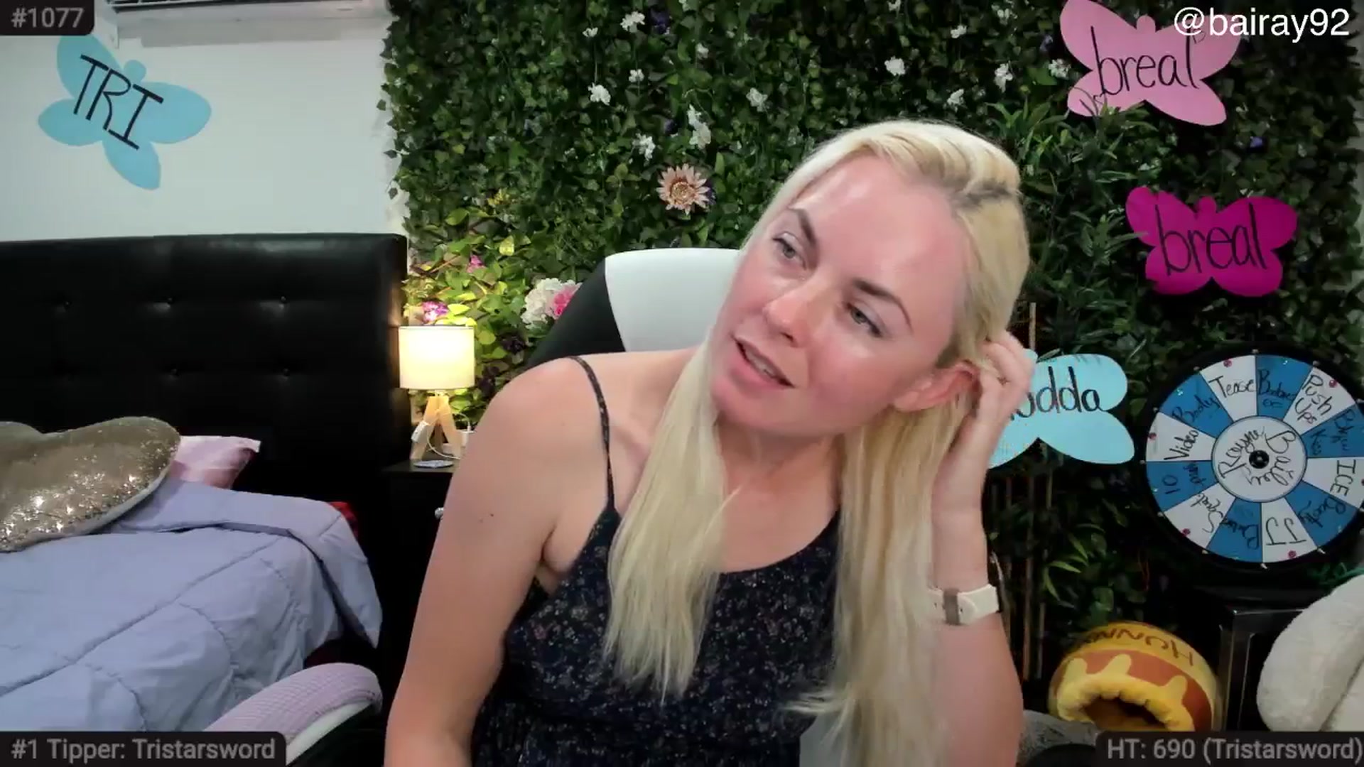 Gallery image thumbnail from BaileyRayne's myfreecams stream on, 08/24/2025, 07:27 image 4 of 20