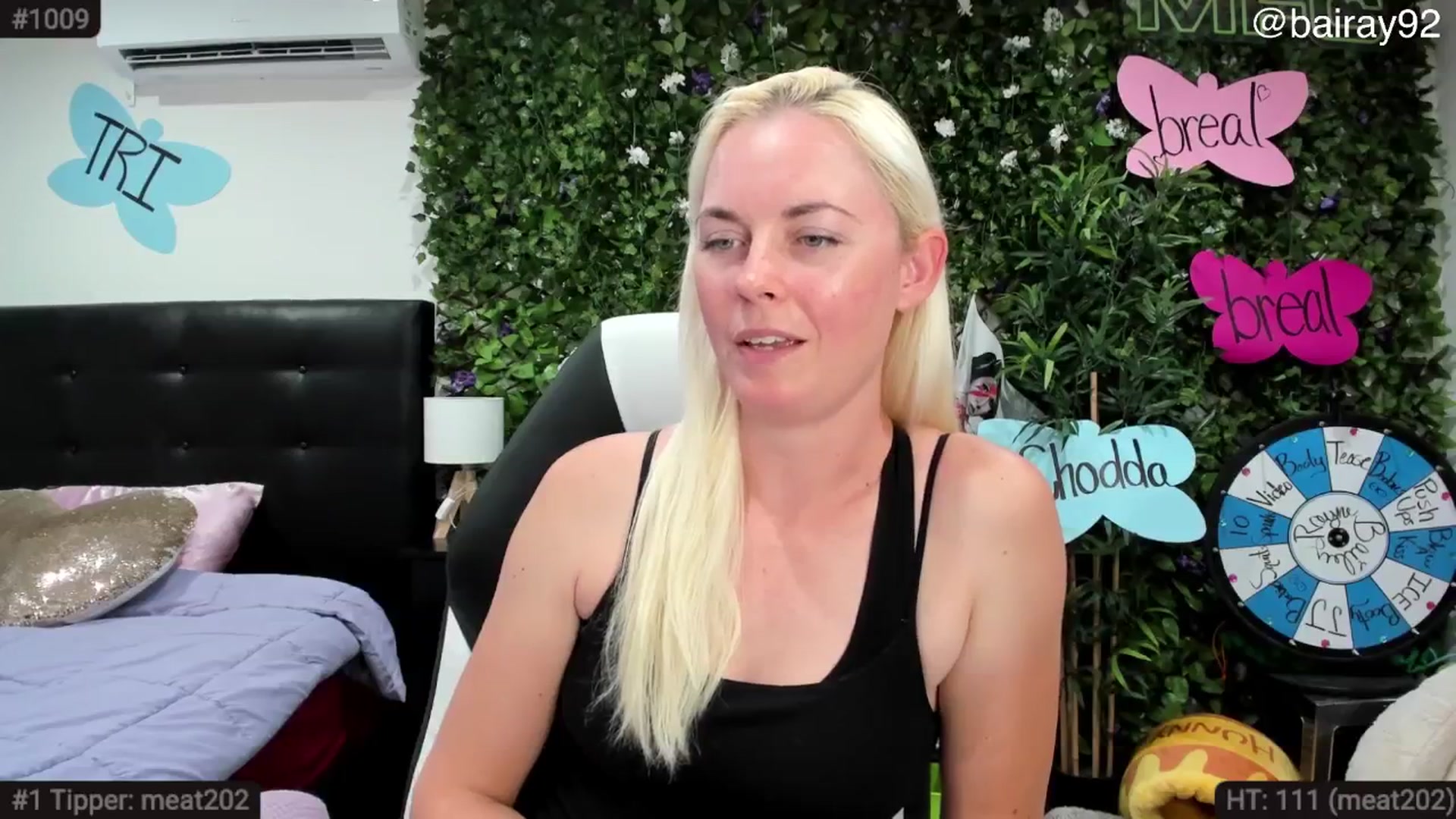 Gallery image thumbnail from BaileyRayne's myfreecams stream on, 08/25/2025, 06:49 image 12 of 20