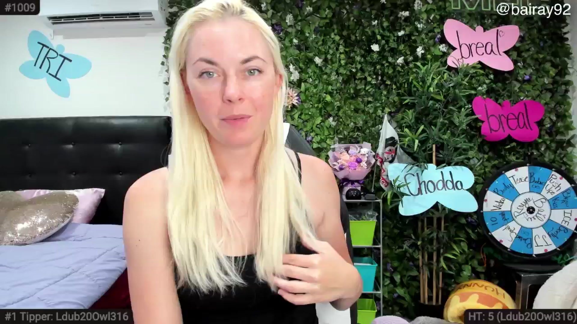 Gallery image thumbnail from BaileyRayne's myfreecams stream on, 08/25/2025, 06:49 image 1 of 20