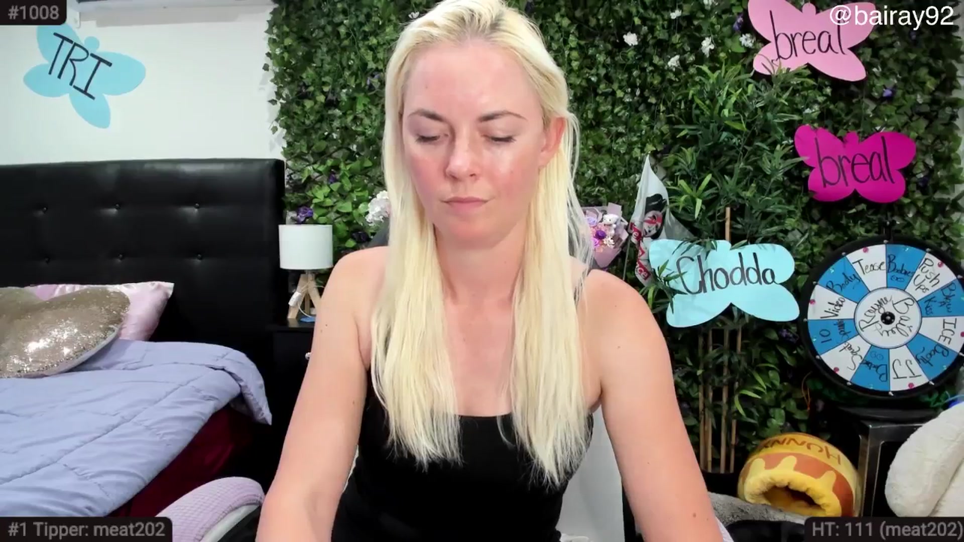 Gallery image thumbnail from BaileyRayne's myfreecams stream on, 08/25/2025, 06:49 image 9 of 20