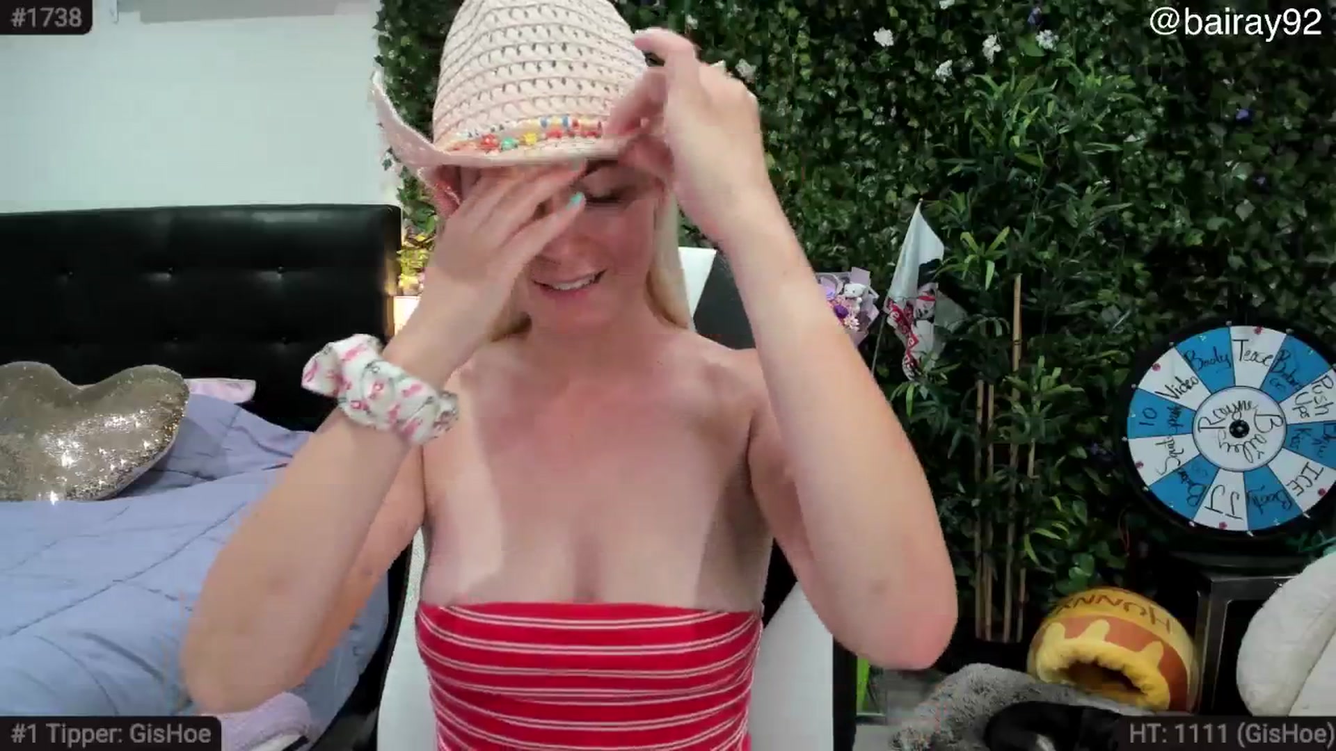 Gallery image thumbnail from BaileyRayne's myfreecams stream on, 09/08/2025, 06:05 image 18 of 20